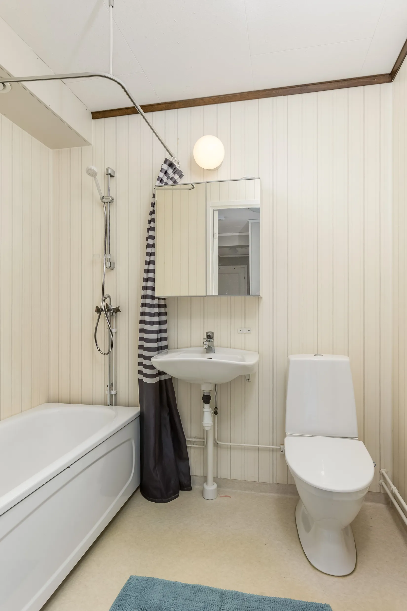 Radhus, Sidvindsvägen 75, Tallboda, Linköping