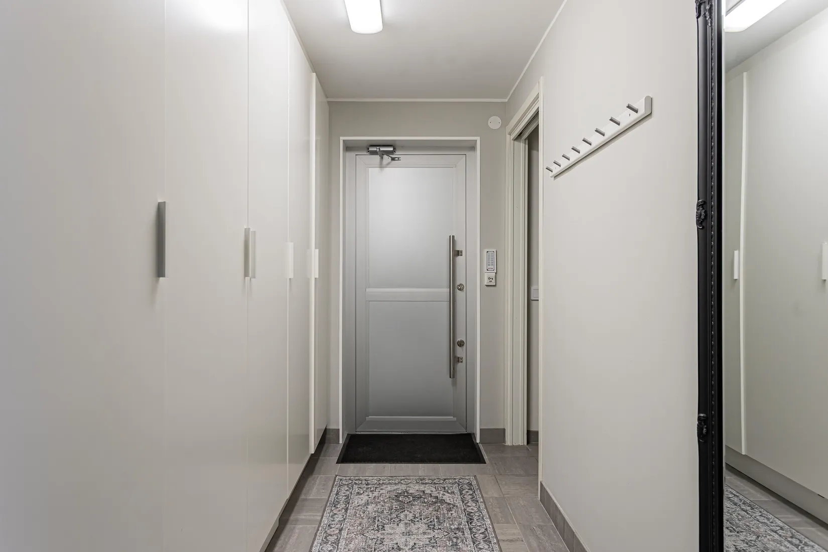Villa, Morängatan 11, Ullvibackar, Köping