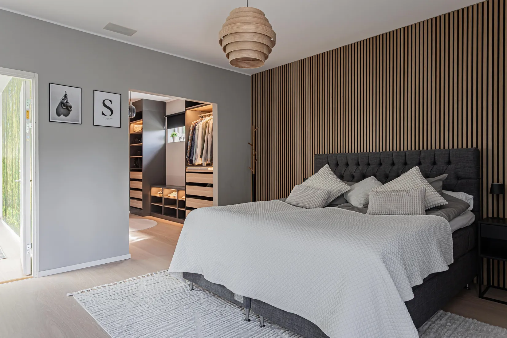 Villa, Morängatan 11, Ullvibackar, Köping