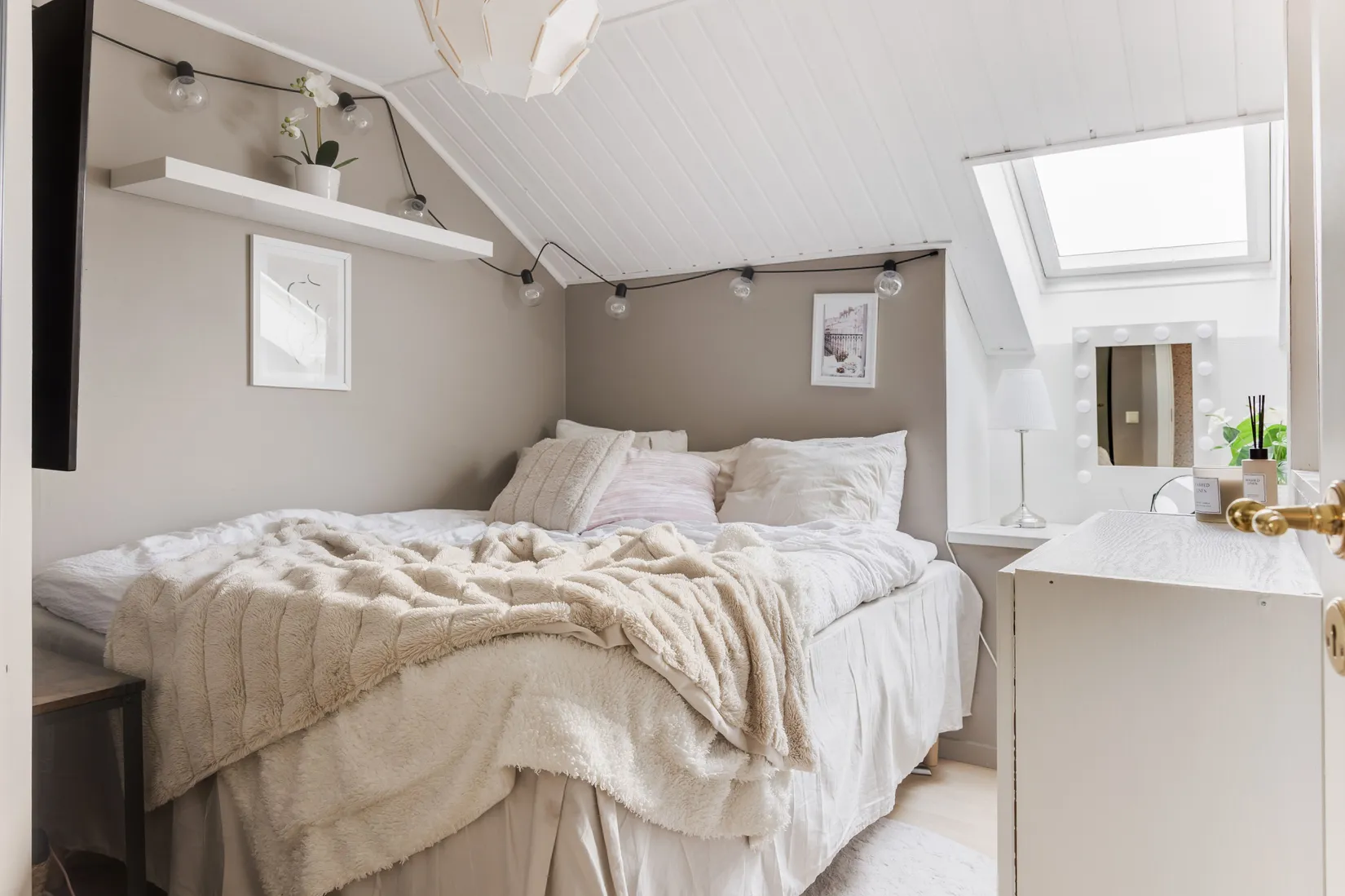 Radhus, Svalgången 13, Brunnsvik, Motala