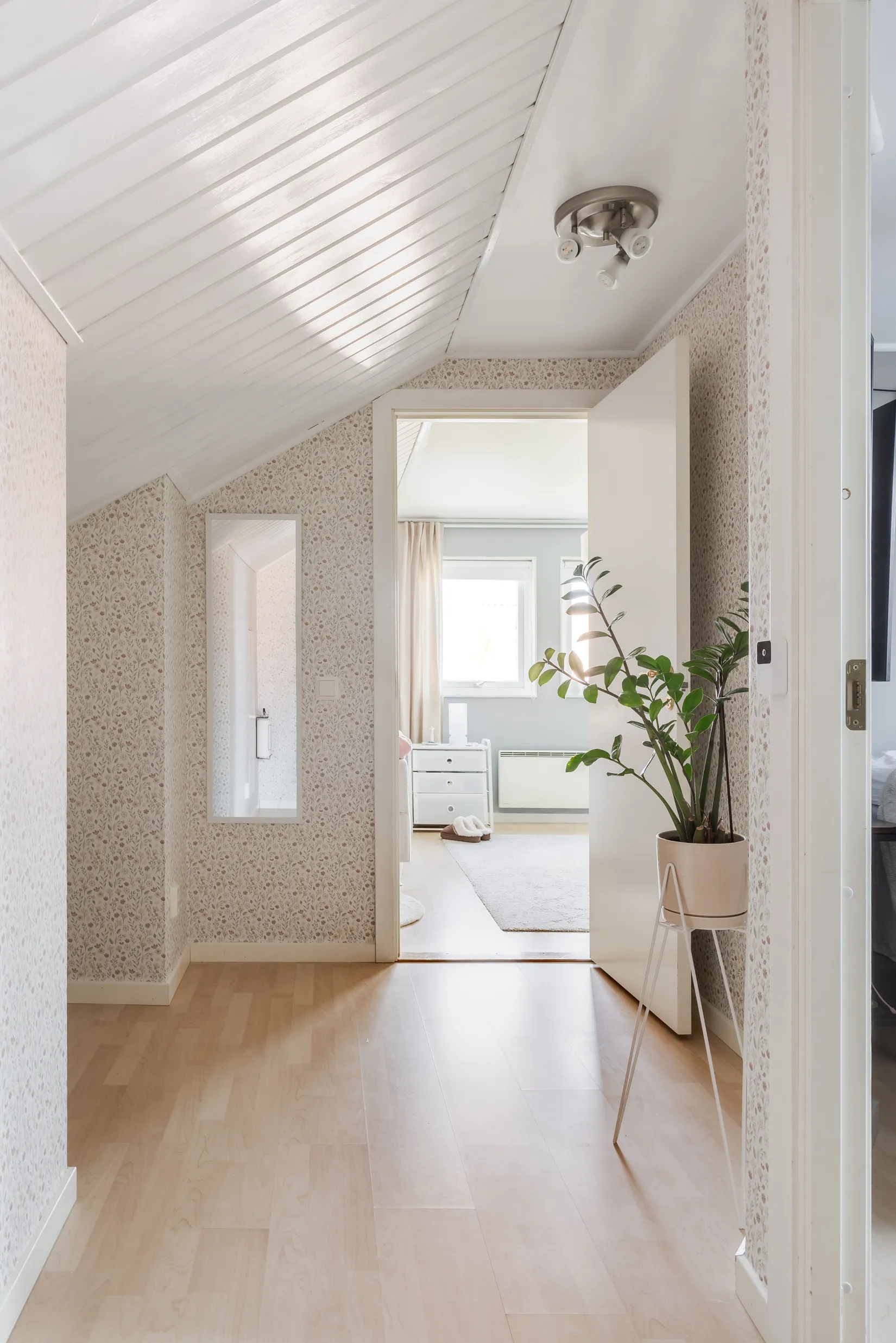 Radhus, Svalgången 13, Brunnsvik, Motala