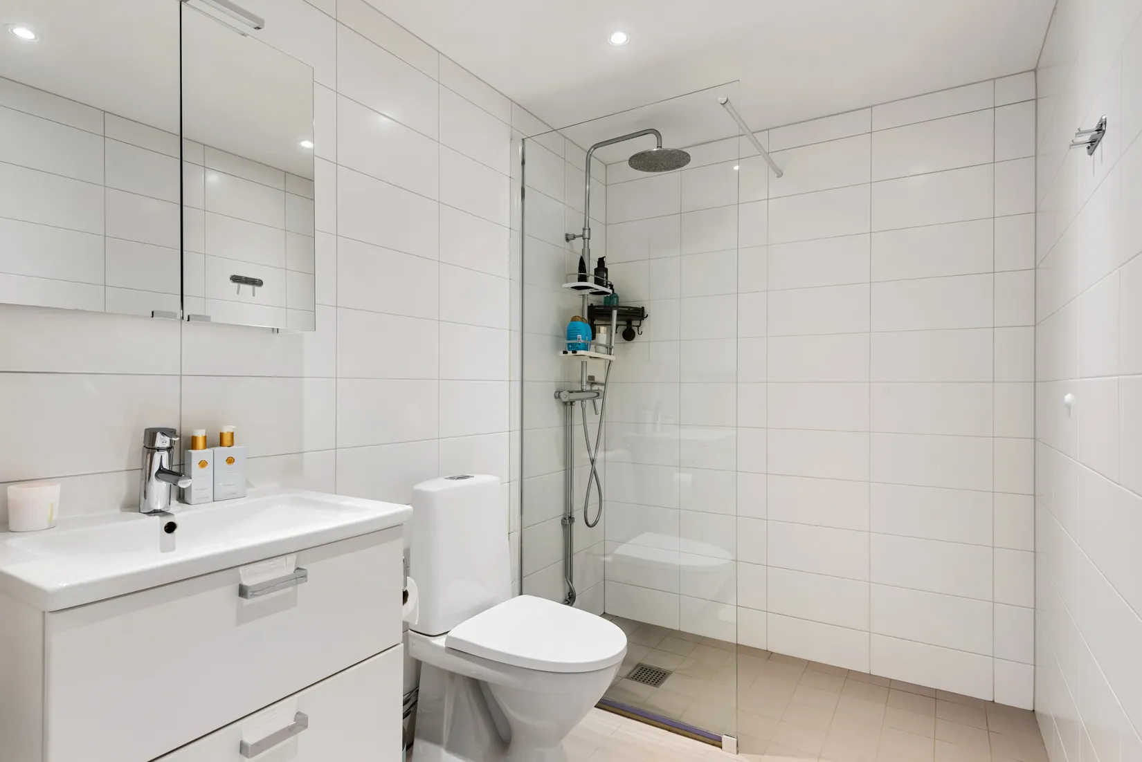 Bostadsrätt, Källtorpsvägen 5, 1tr, Norskogen Näsbypark, Täby