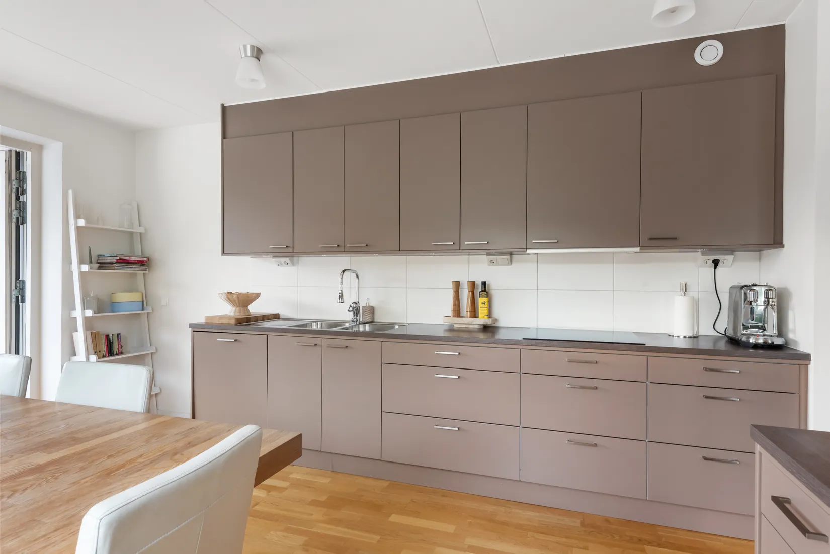 Bostadsrätt, Källtorpsvägen 5, 1tr, Norskogen Näsbypark, Täby