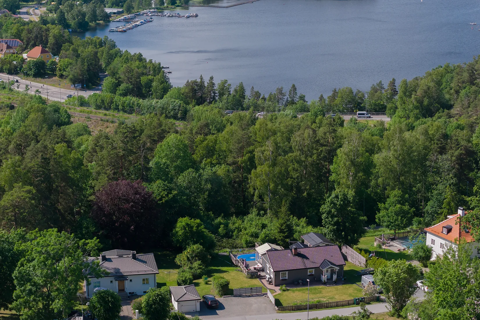 Villa, Hålvasterssonsvägen 1, Botkyrka