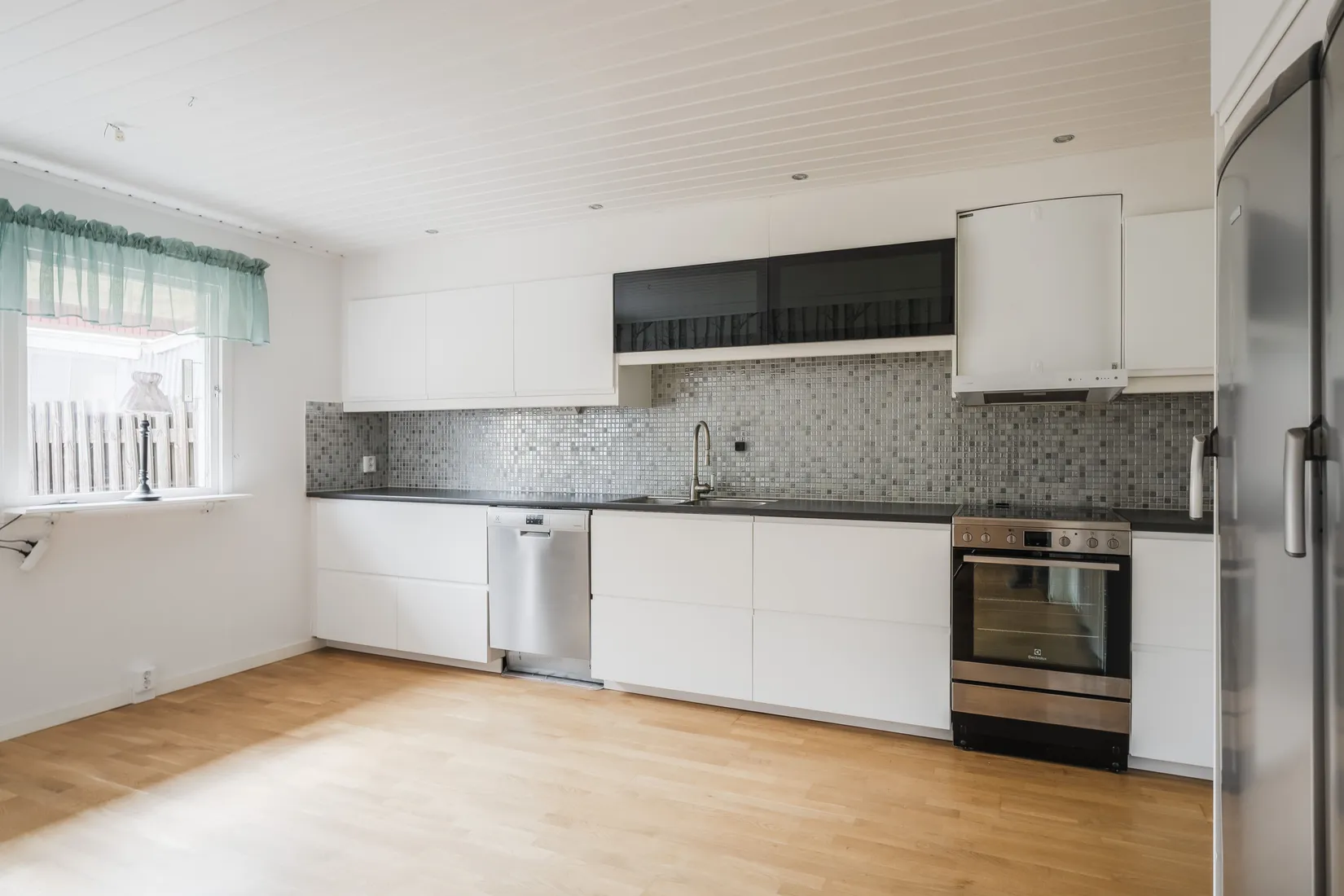Radhus, Masurgatan 58, Södra Bomhus, Gävle