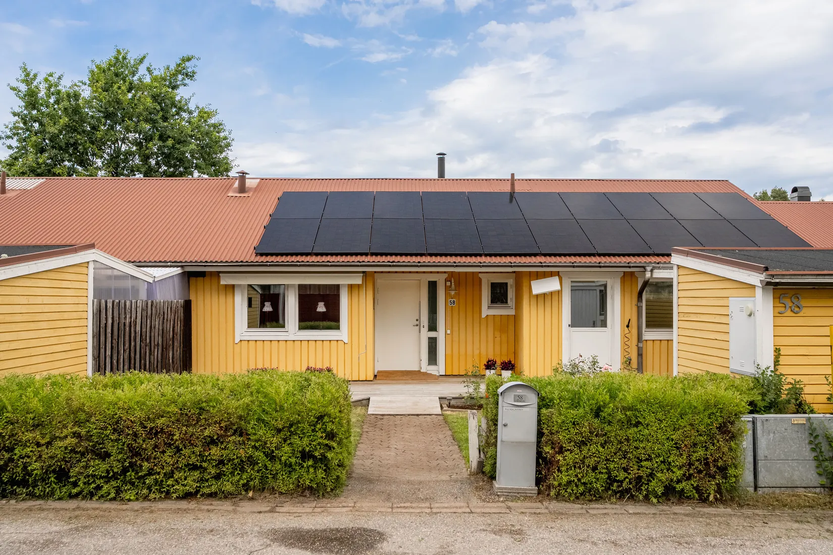 Radhus, Masurgatan 58, Södra Bomhus, Gävle