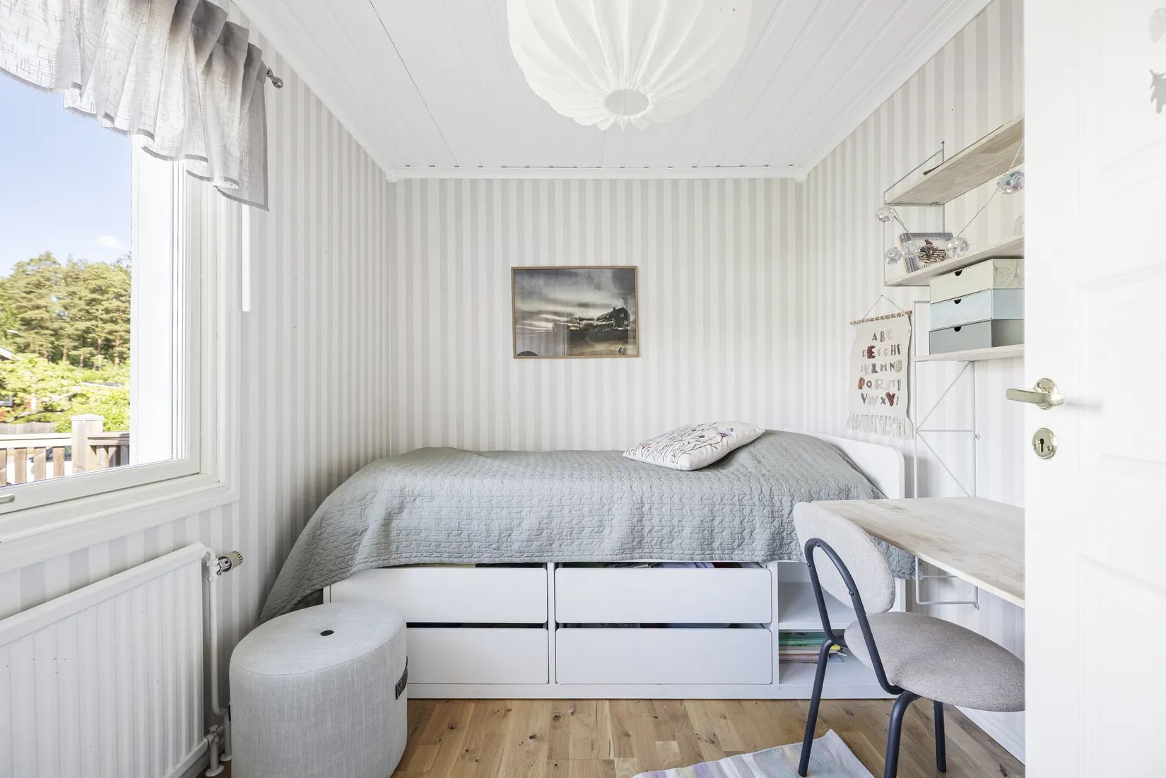 Villa, Bokvägen 32, Lövstalöt, Uppsala