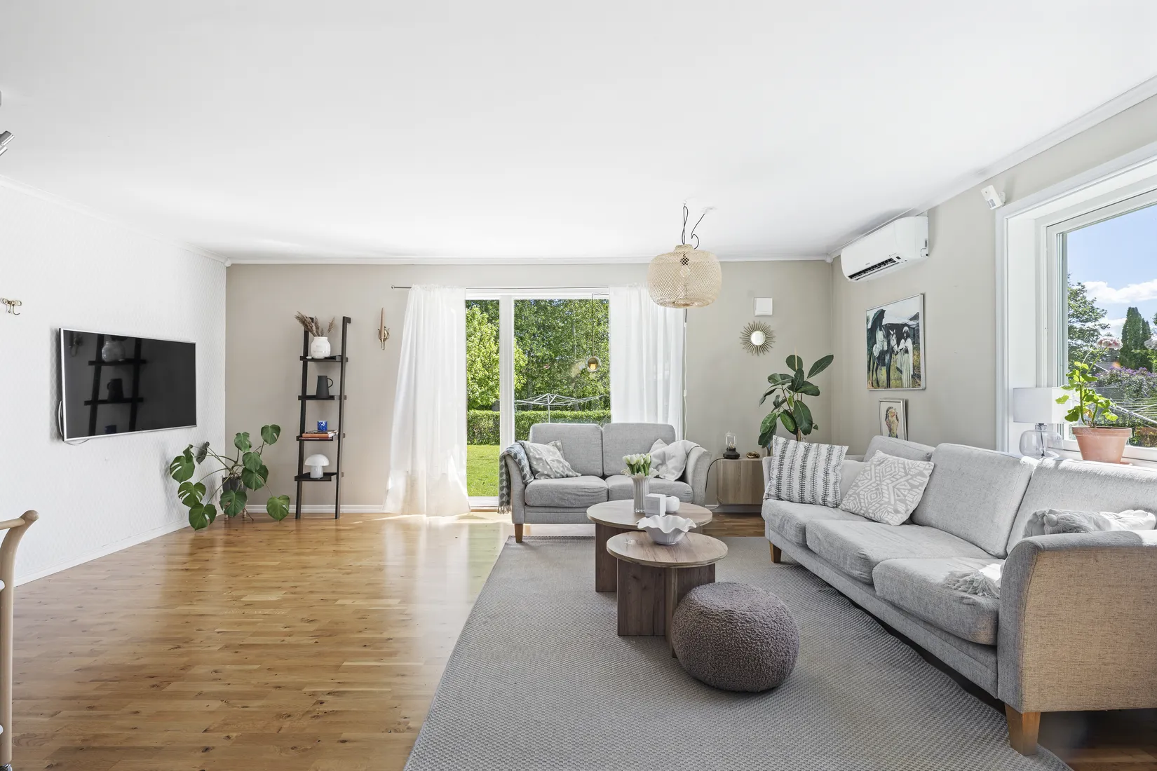Villa, Bokvägen 32, Lövstalöt, Uppsala