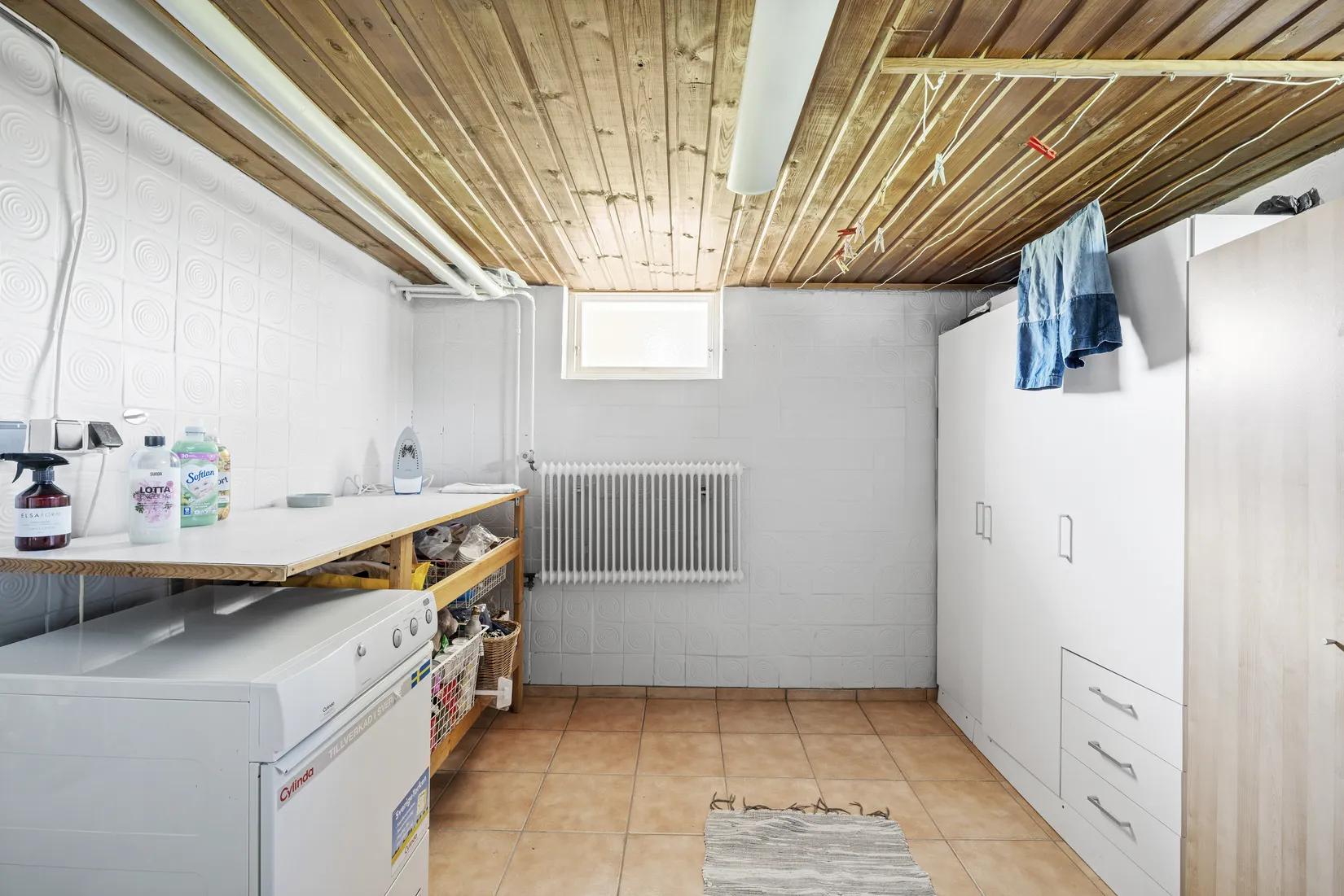 Villa, Bokvägen 32, Lövstalöt, Uppsala