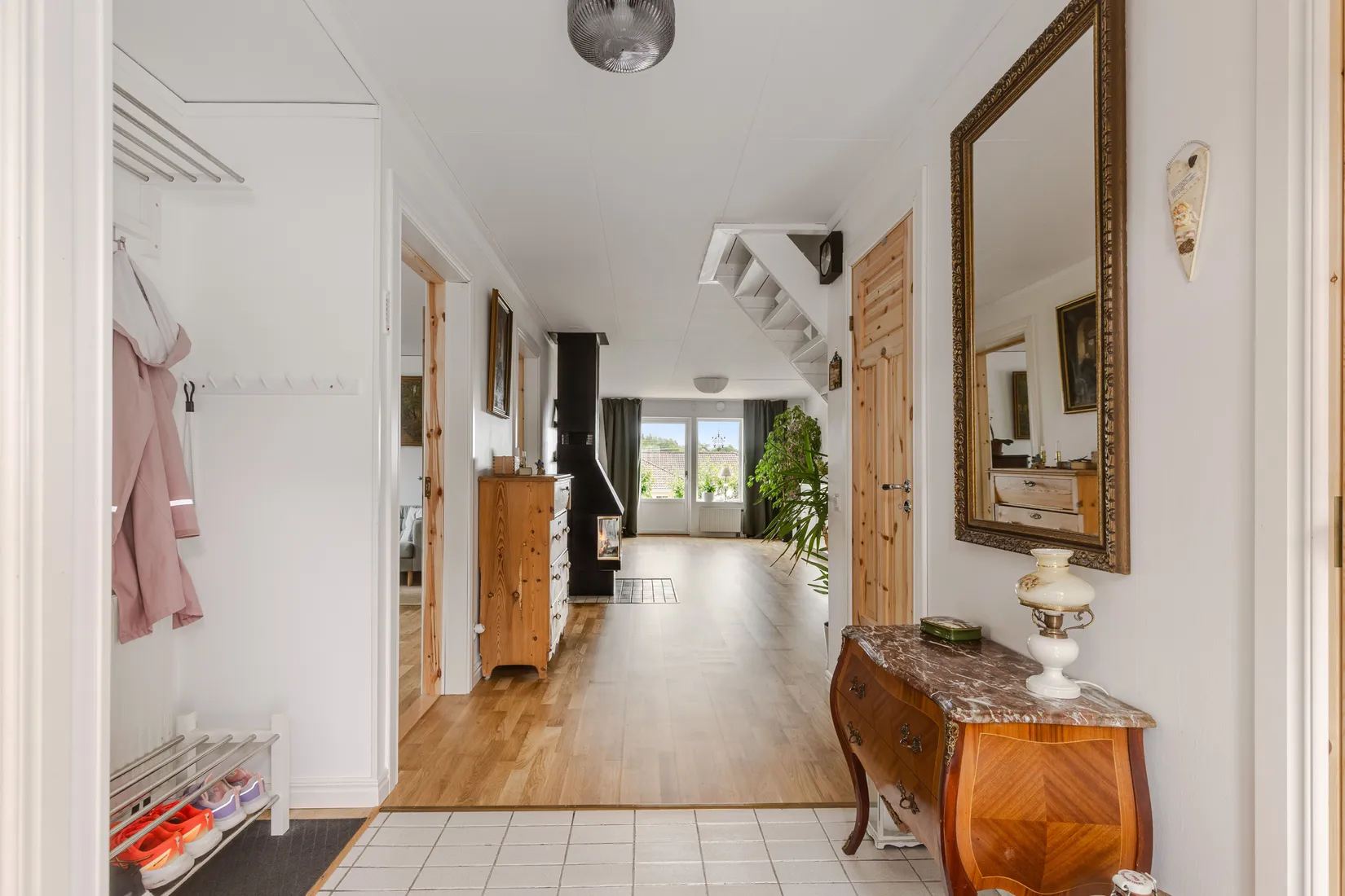 Villa, Kyrkvägen 47, Åkers Styckebrruk/Skämbylöt, Strängnäs