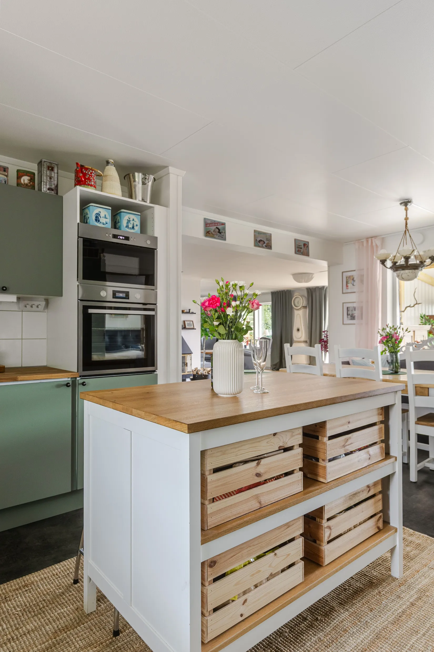 Villa, Kyrkvägen 47, Åkers Styckebrruk/Skämbylöt, Strängnäs