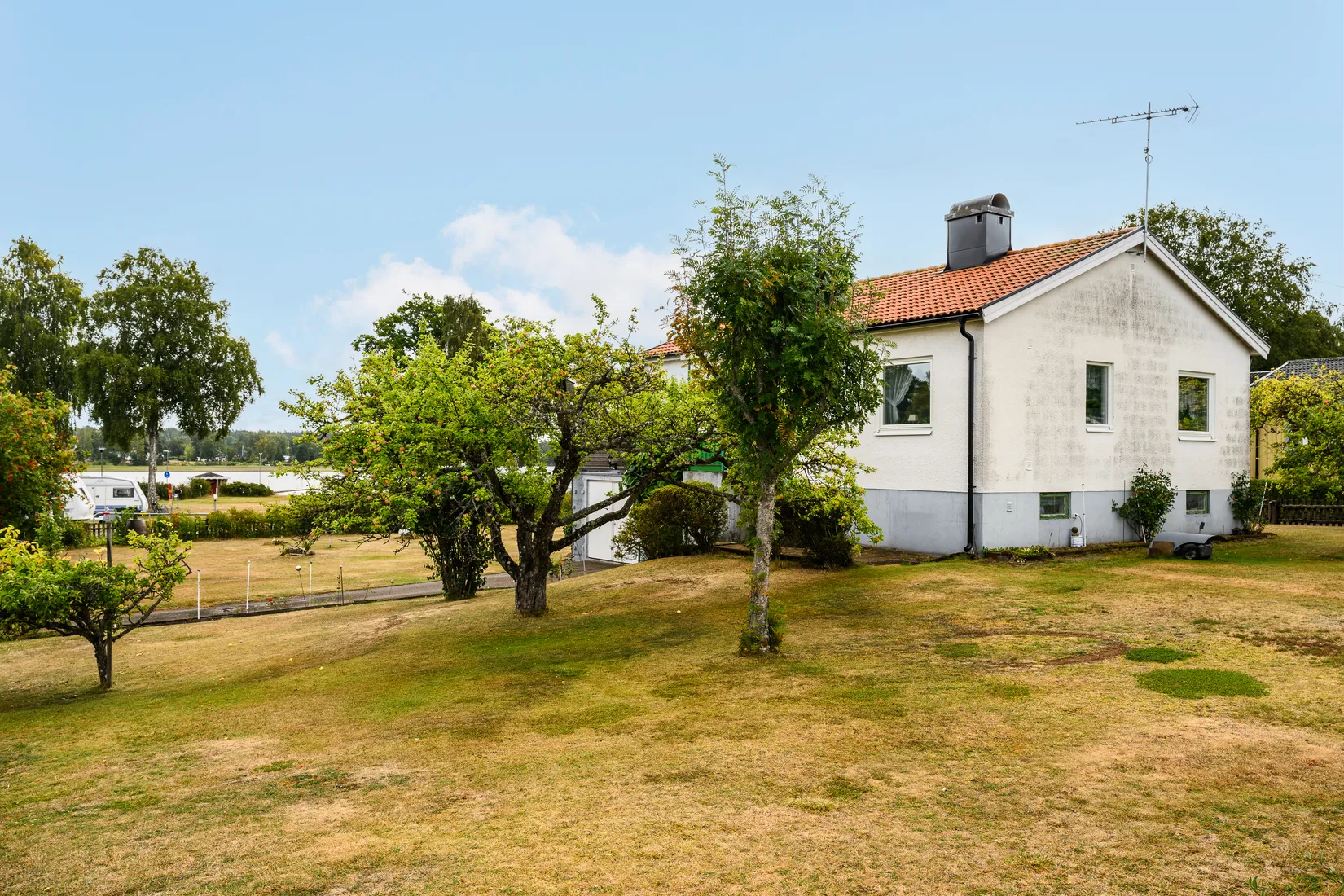 Villa, Bruksallén 8, Hovmantorp, Lessebo
