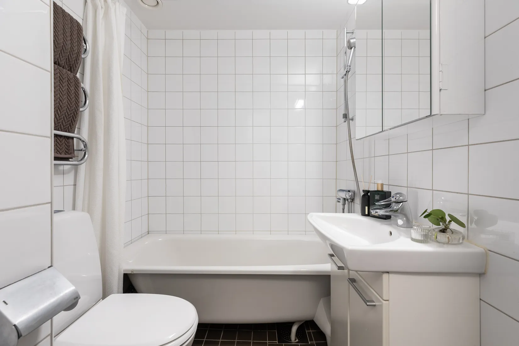 Bostadsrätt, Infanterigatan 11, Västra Skogen, Solna