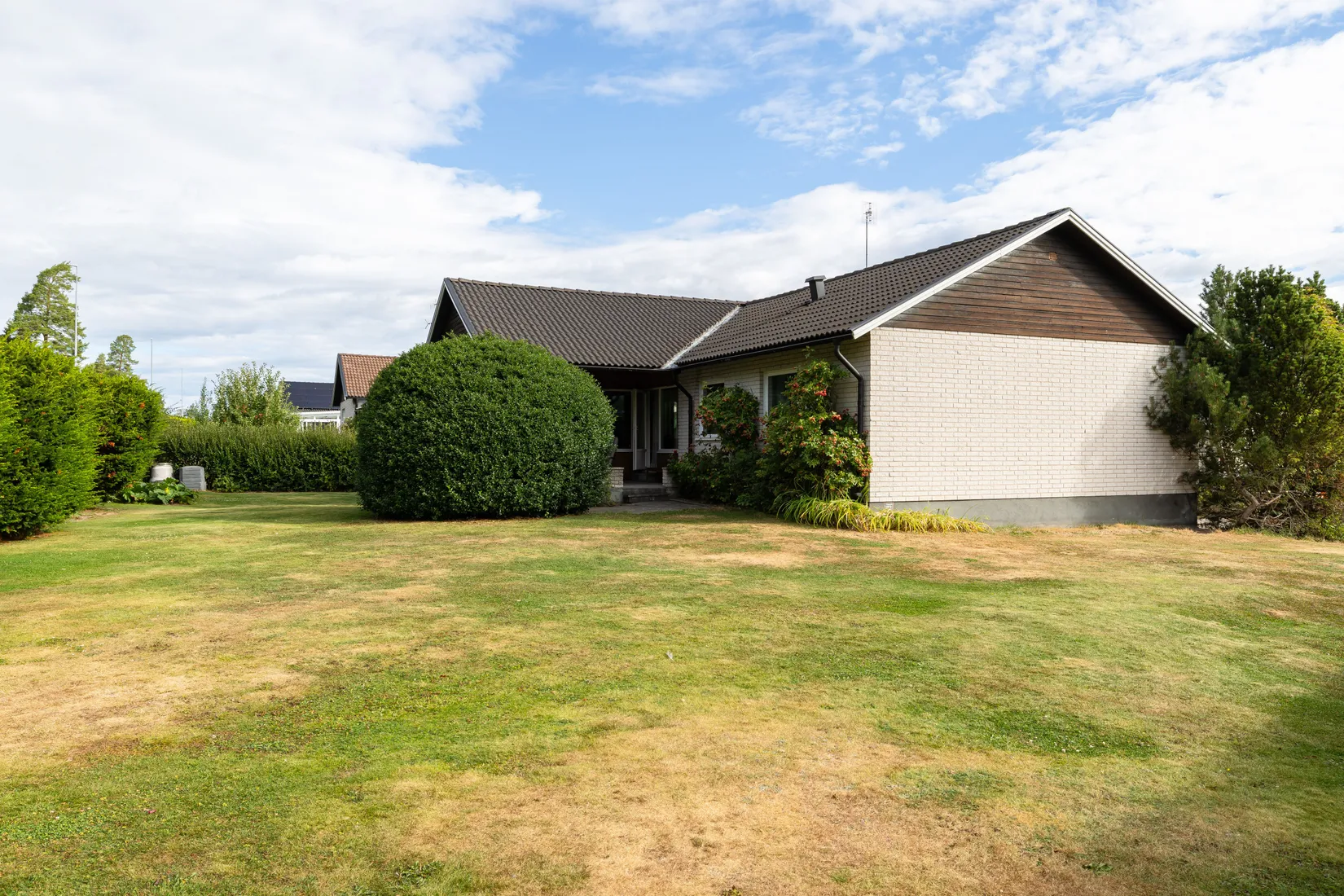 Villa, Johan Duwas väg 12, Katrineholm Söder, Katrineholm