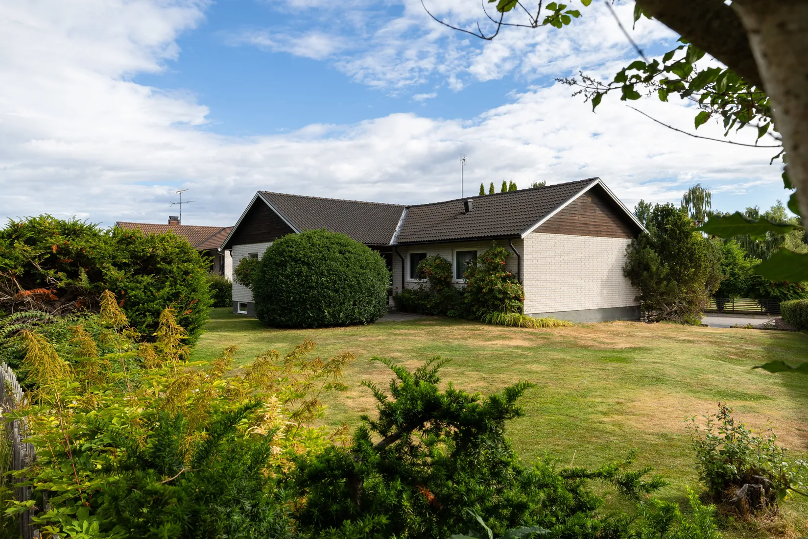 Villa, Johan Duwas väg 12, Katrineholm Söder, Katrineholm