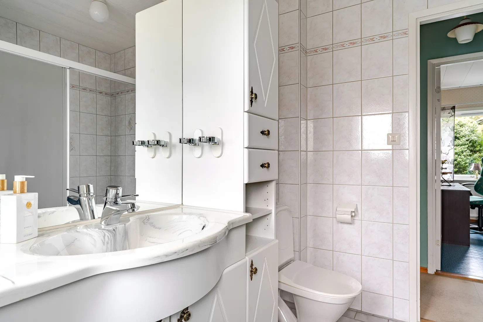 Villa, Johan Duwas väg 12, Katrineholm Söder, Katrineholm