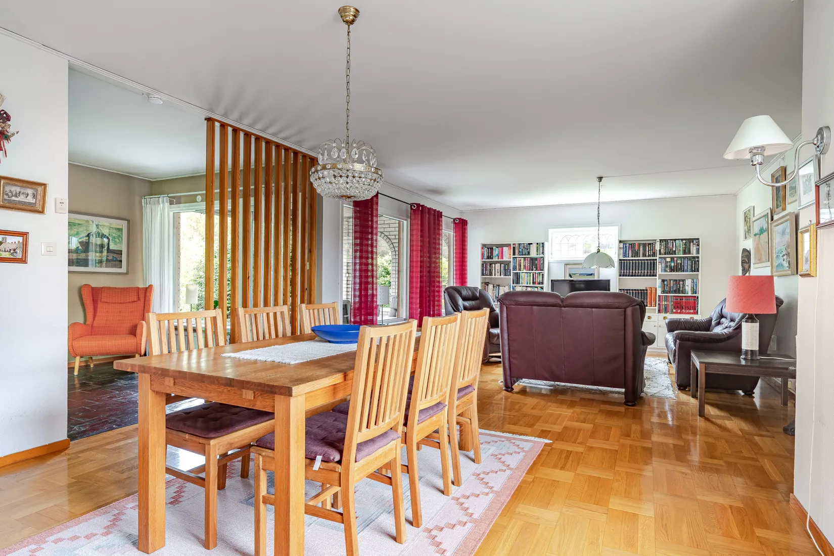 Villa, Johan Duwas väg 12, Katrineholm Söder, Katrineholm