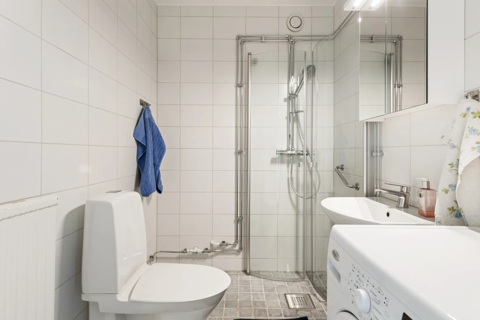 Bostadsrätt, Åkerbyvägen 204, 1 tr, Täby Centrum, Täby
