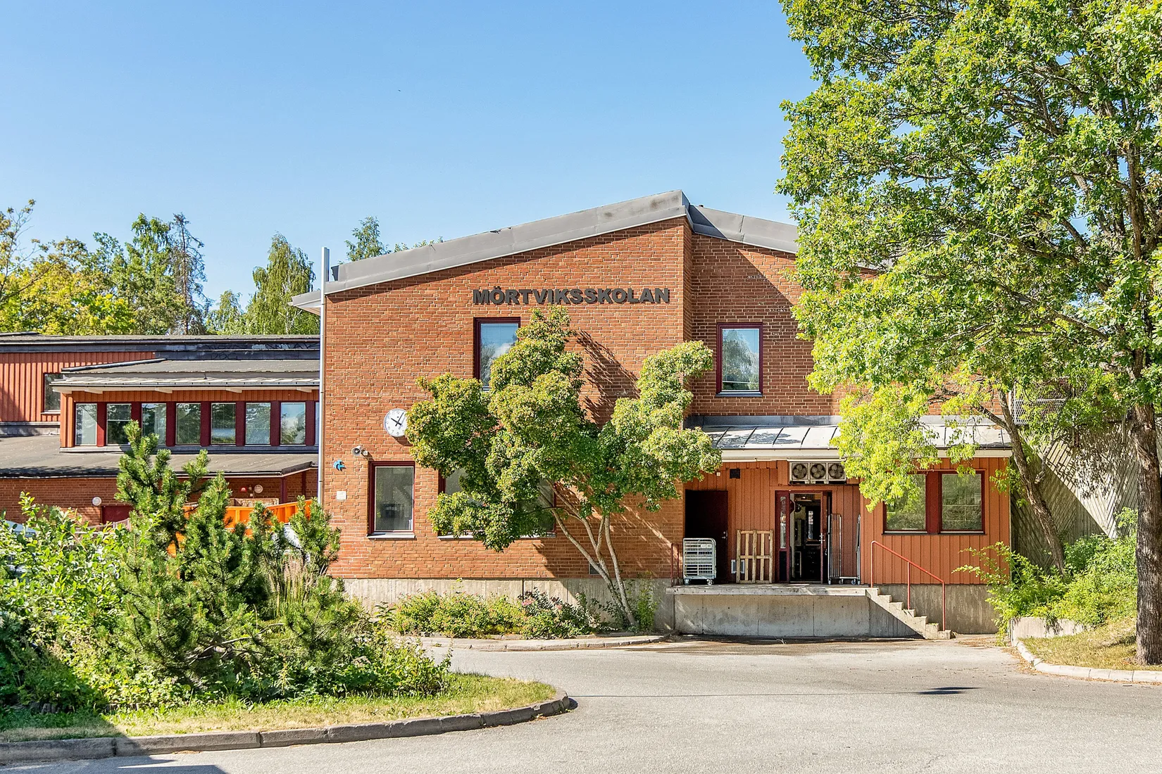 Radhus, Rapsodivägen 17, Östra Skogås, Huddinge
