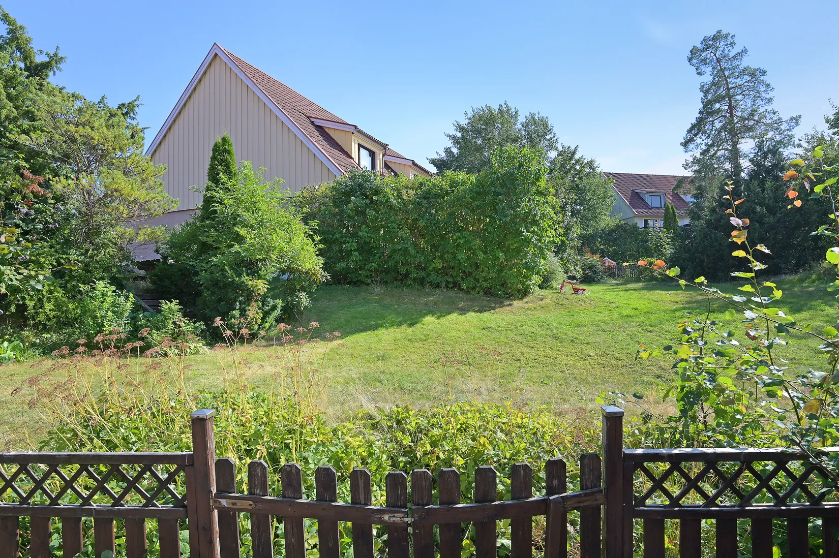 Radhus, Rapsodivägen 17, Östra Skogås, Huddinge