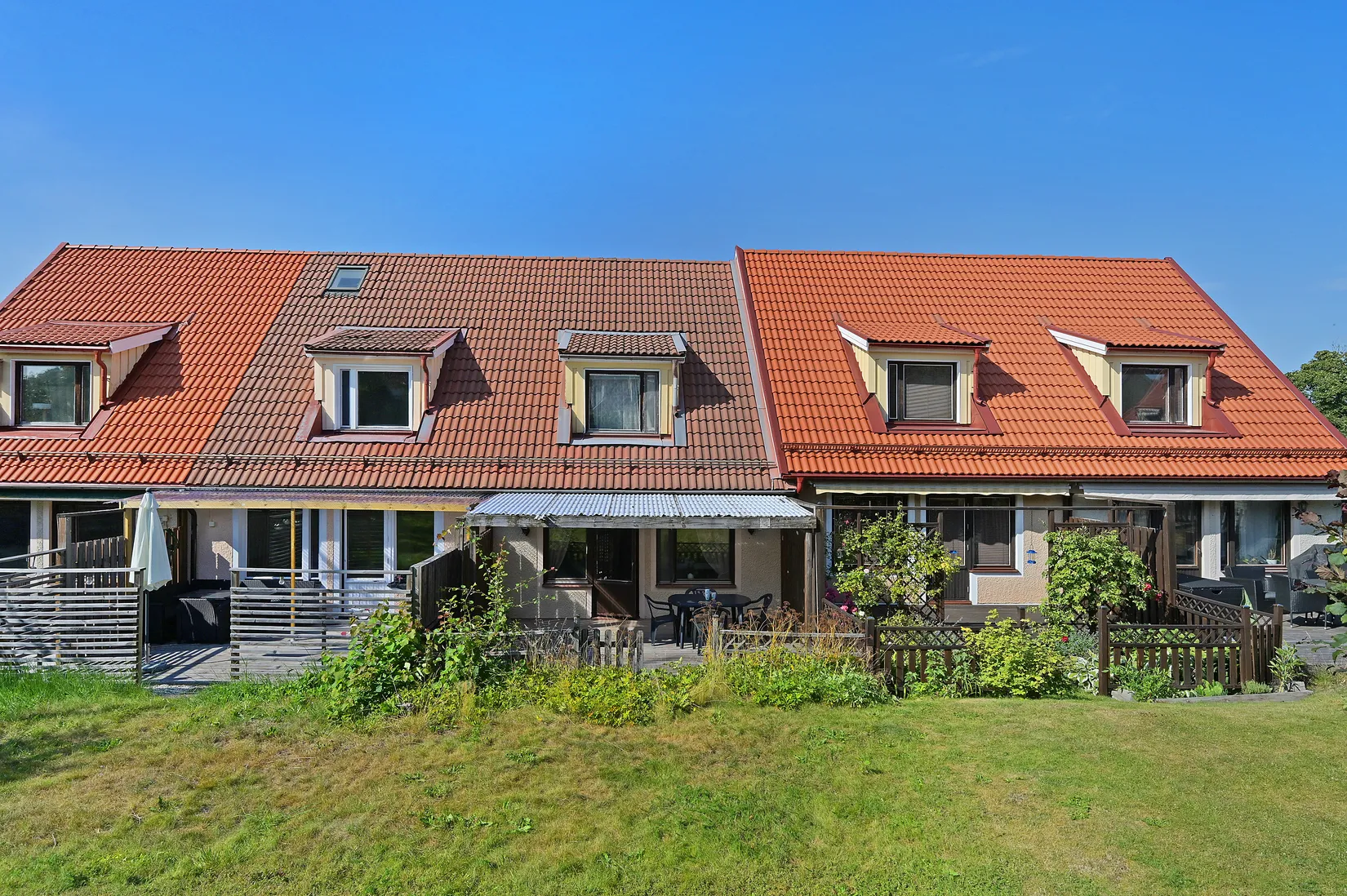Radhus, Rapsodivägen 17, Östra Skogås, Huddinge