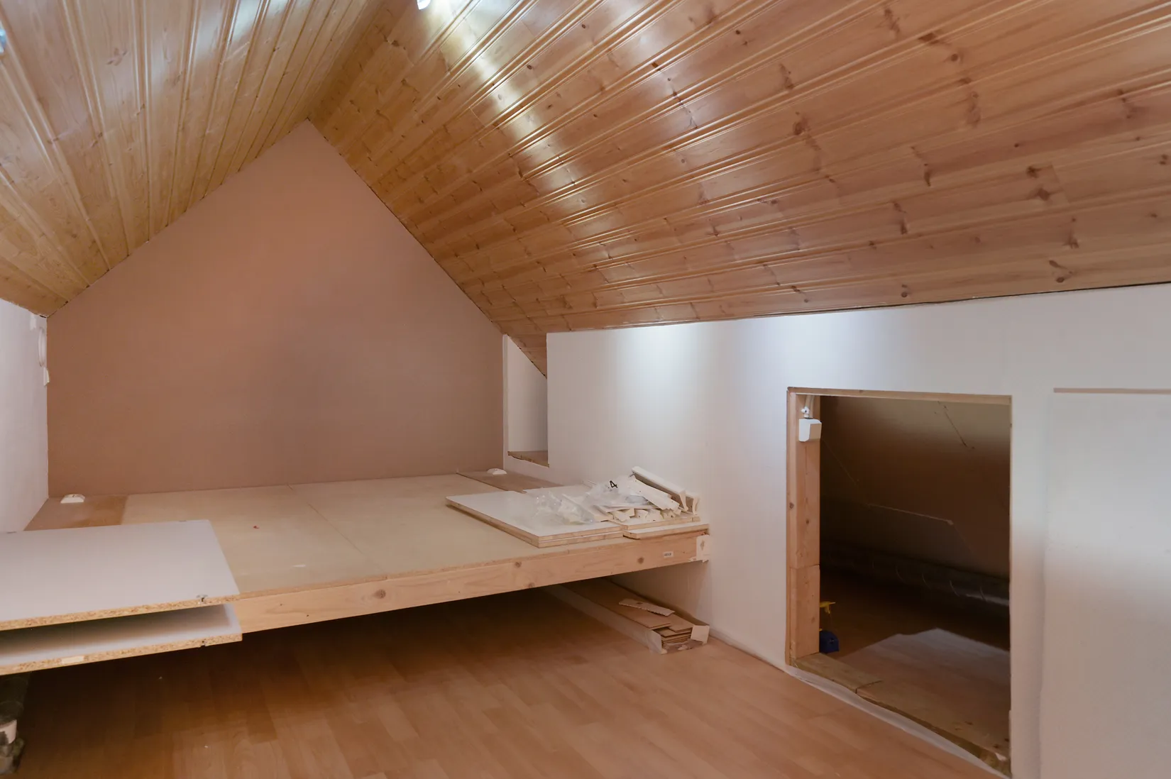 Radhus, Rapsodivägen 17, Östra Skogås, Huddinge