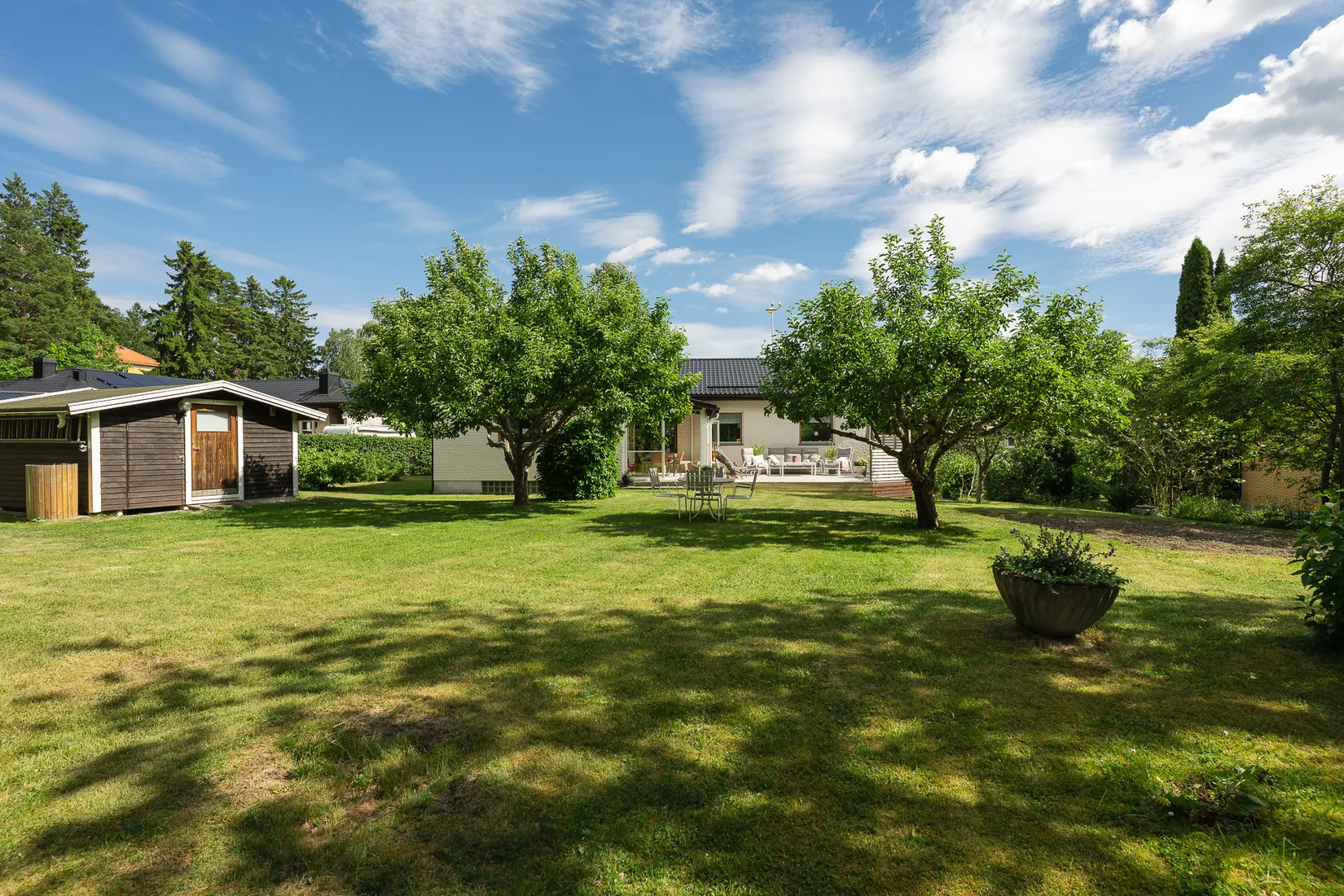 Villa, Karlslundsvägen 17, Smedby, Österåker