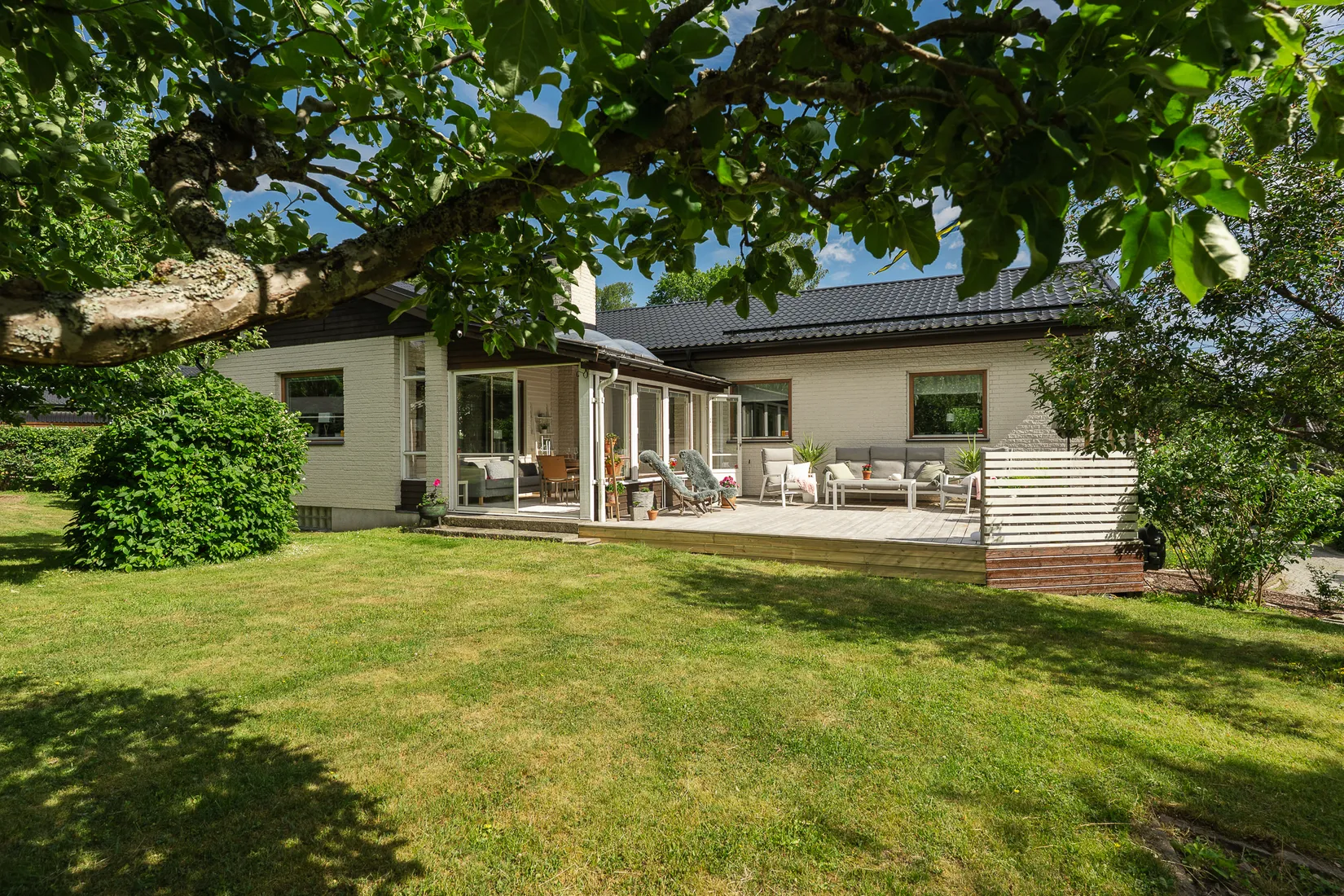 Villa, Karlslundsvägen 17, Smedby, Österåker