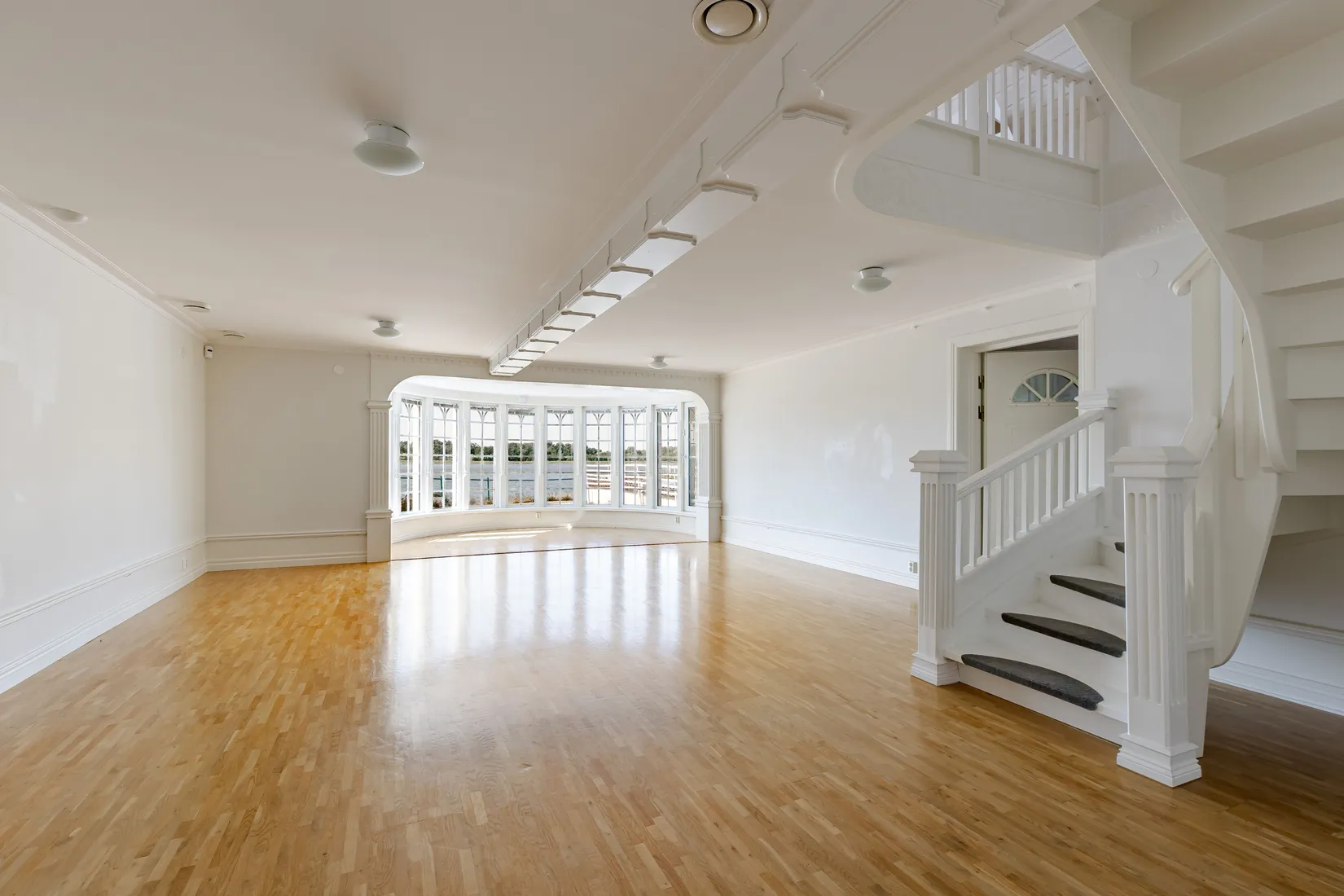 Villa, Slipvägen 24, Sanda, Strängnäs