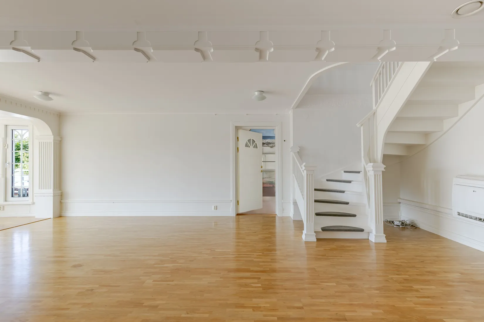 Villa, Slipvägen 24, Sanda, Strängnäs