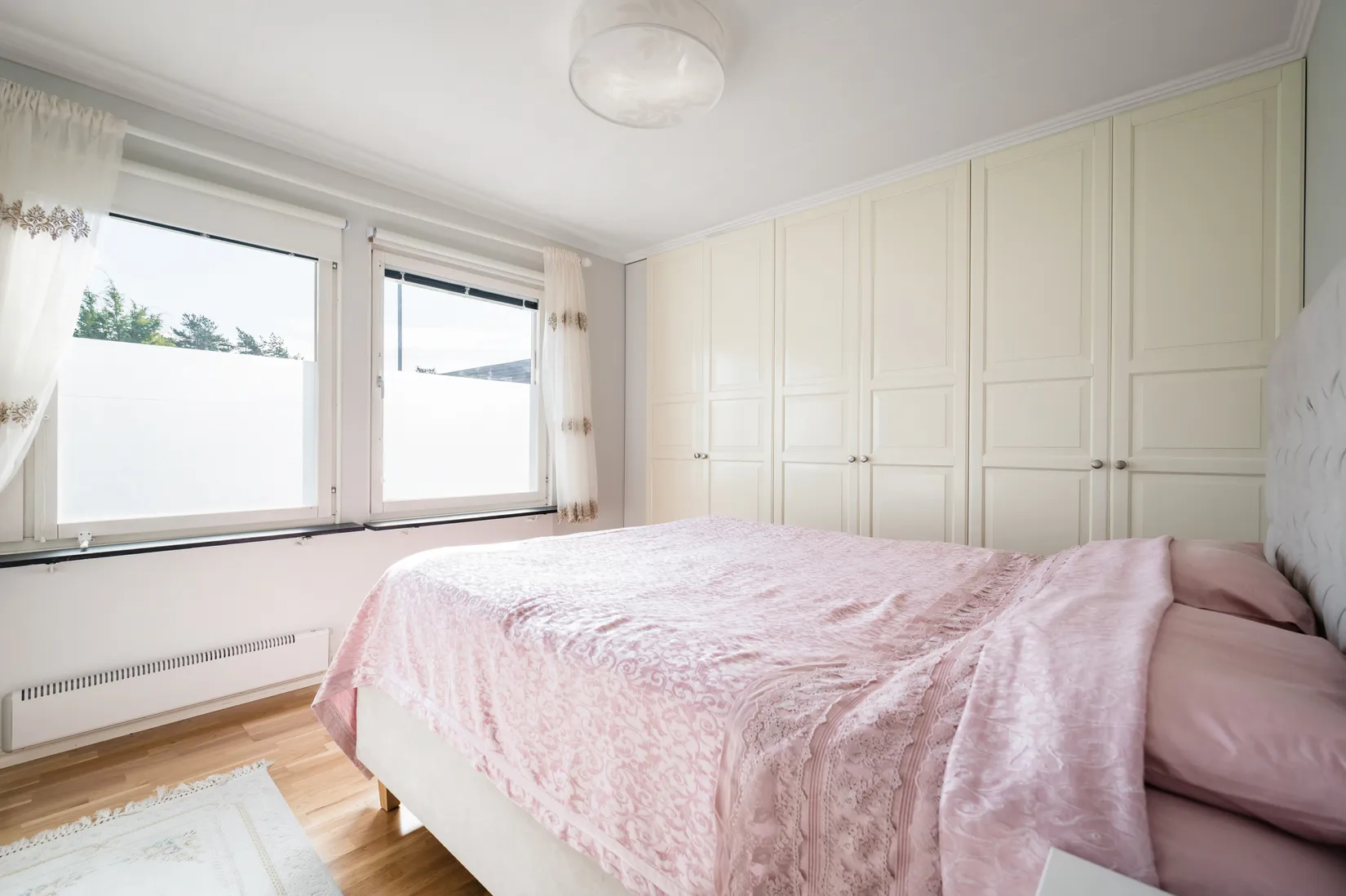 Radhus, Skifferstigen 5, Lillsjön - Kungsängen, Upplands-Bro