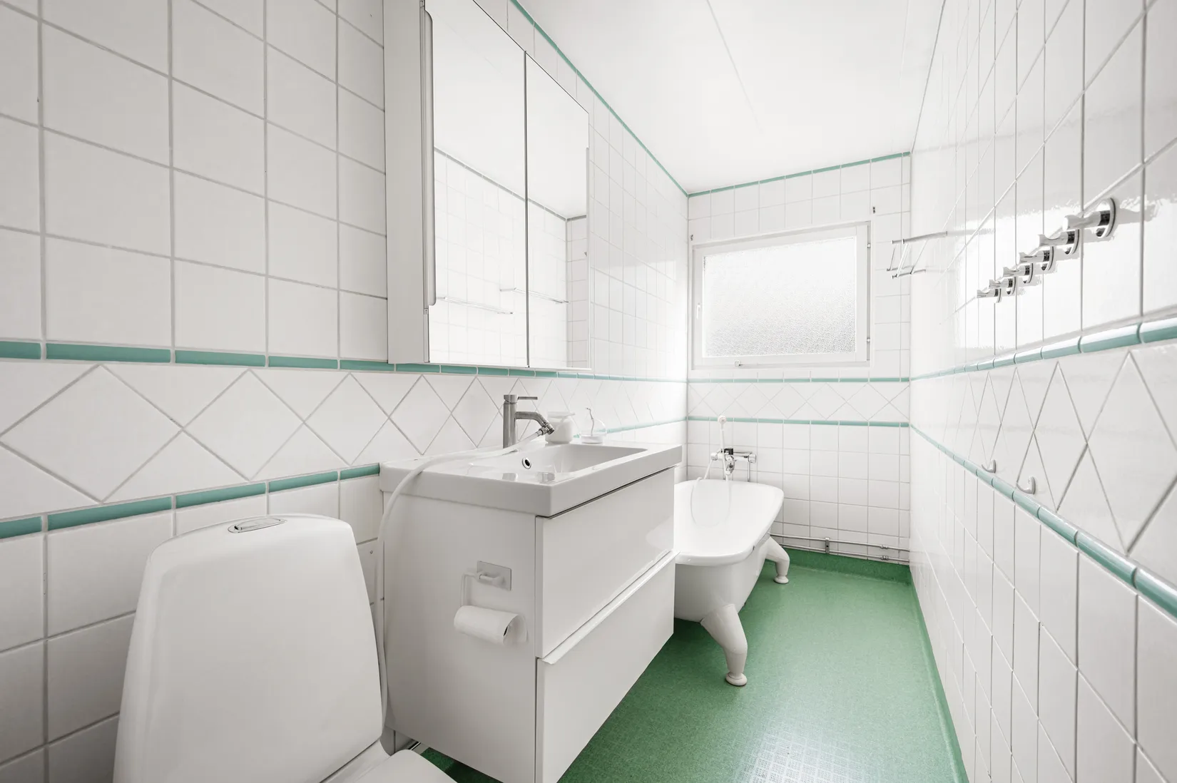 Radhus, Skifferstigen 5, Lillsjön - Kungsängen, Upplands-Bro