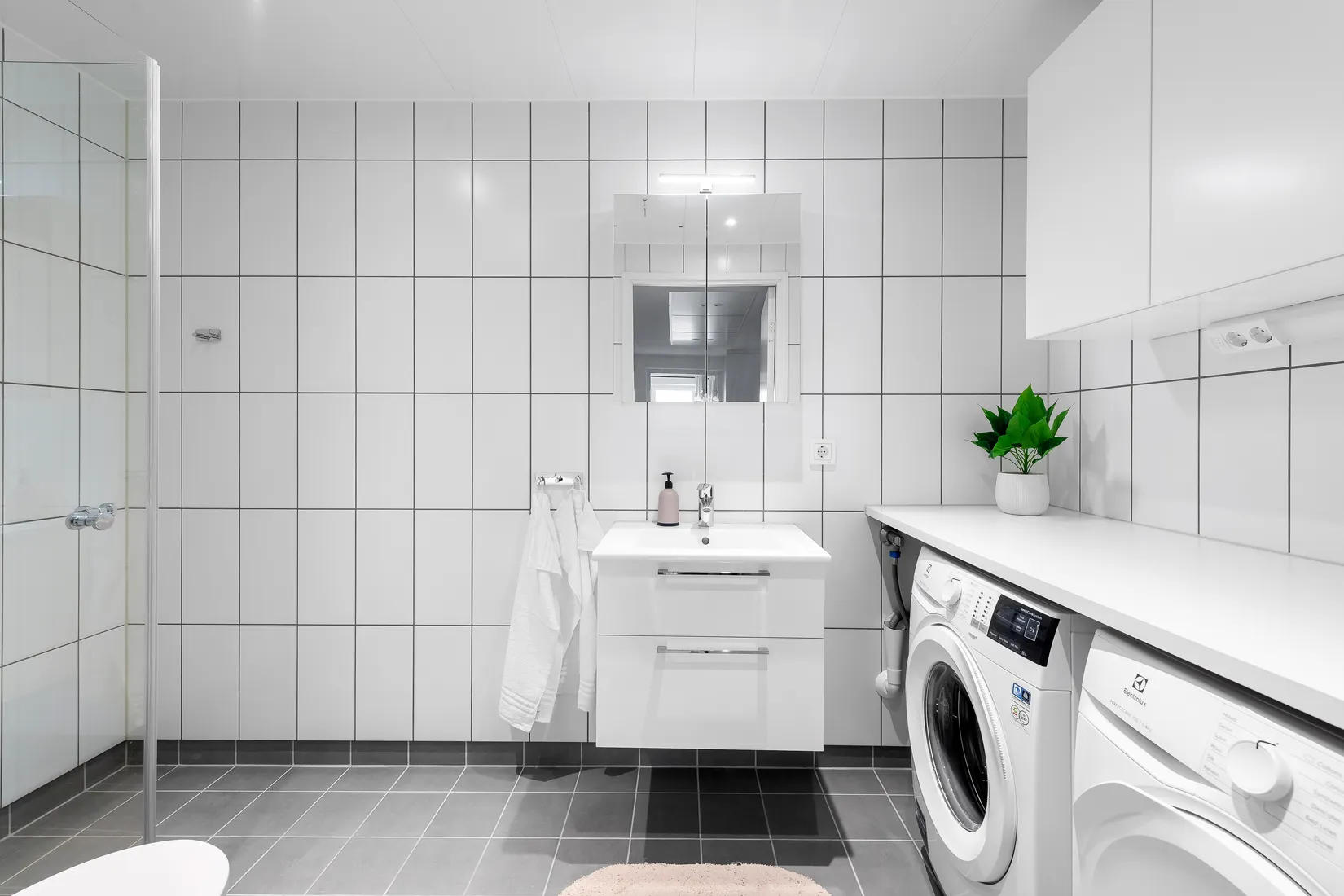 Bostadsrätt, Kallhällsleden 8C, 4tr, Kallhäll, Järfälla