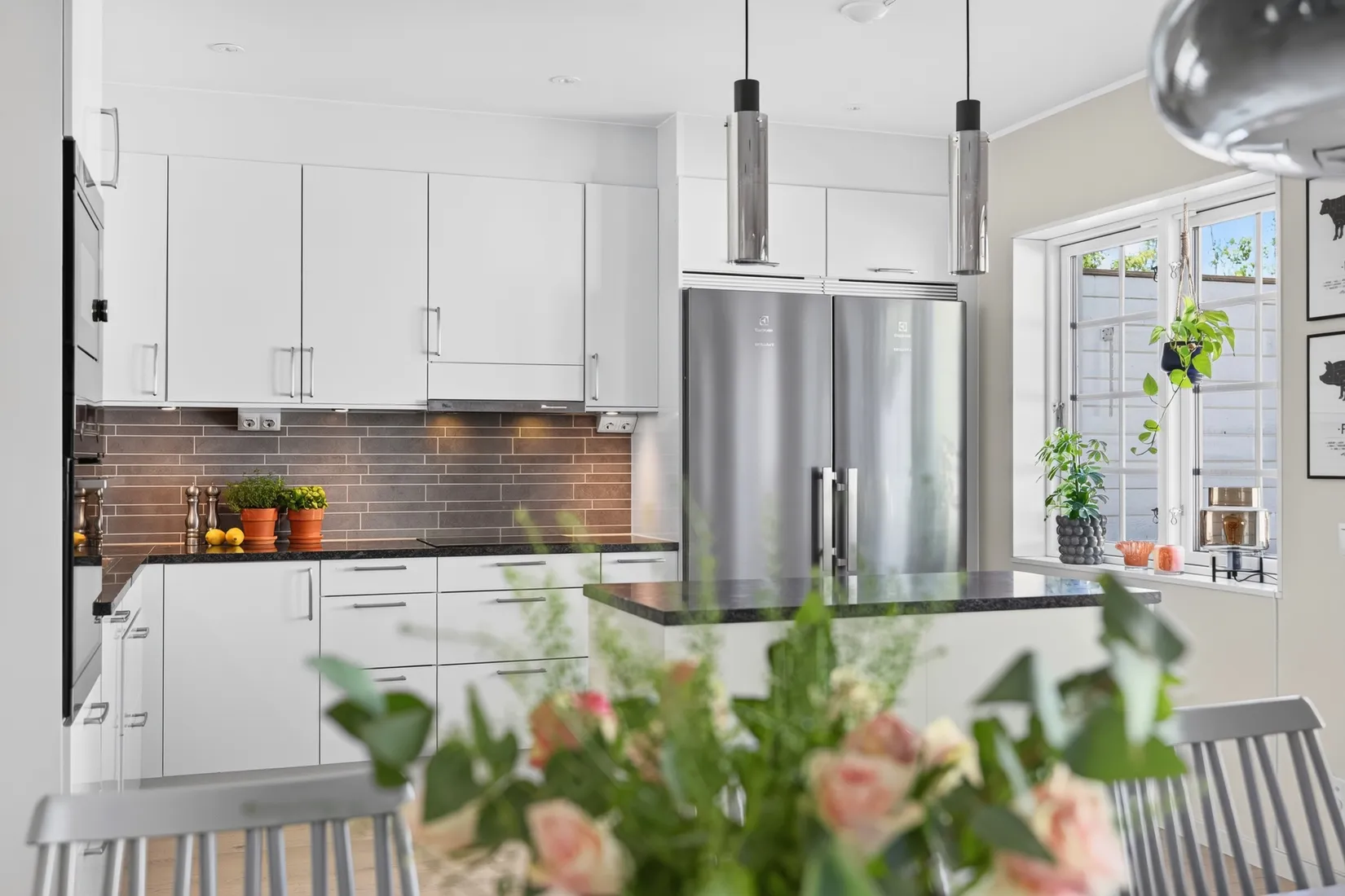 Radhus, Lilla Ässkogvägen 18B, Norra Bro, Örebro