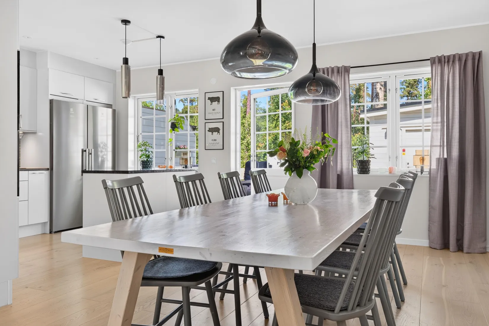 Radhus, Lilla Ässkogvägen 18B, Norra Bro, Örebro