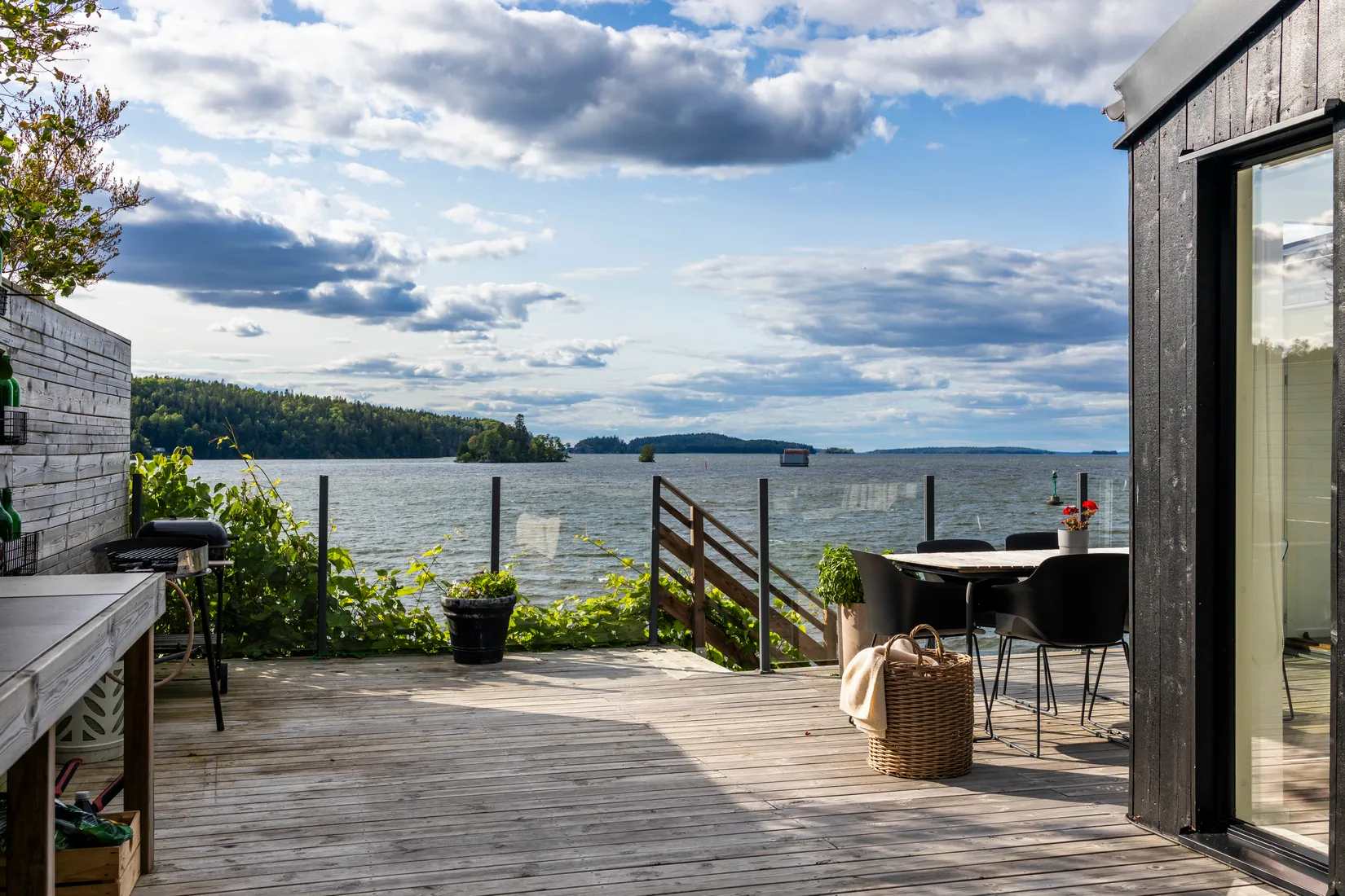 Villa, Idegranstigen 14, Viksbergs holme, Södertälje