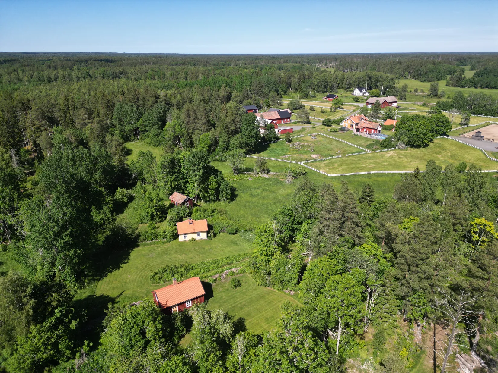 Gård/Skog, Lillrådavägen 25, Roslagen, Norrtälje