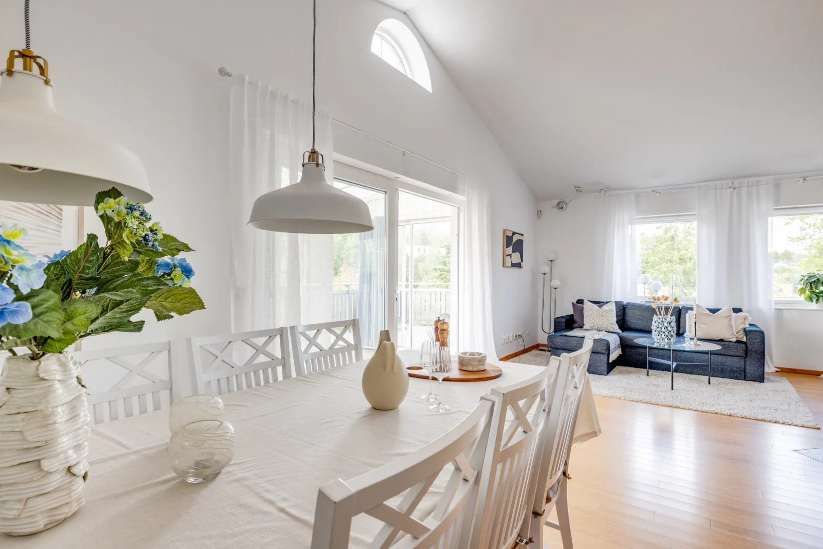 Villa, Duvesjön 217, Romelanda, Kungälv