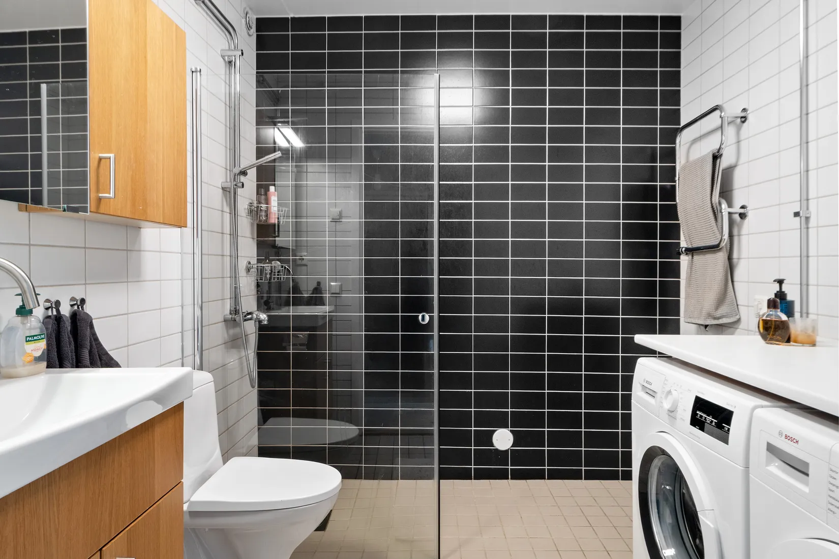 Bostadsrätt, Götalandsvägen 253, 4 tr, Älvsjö Centrum, Stockholm