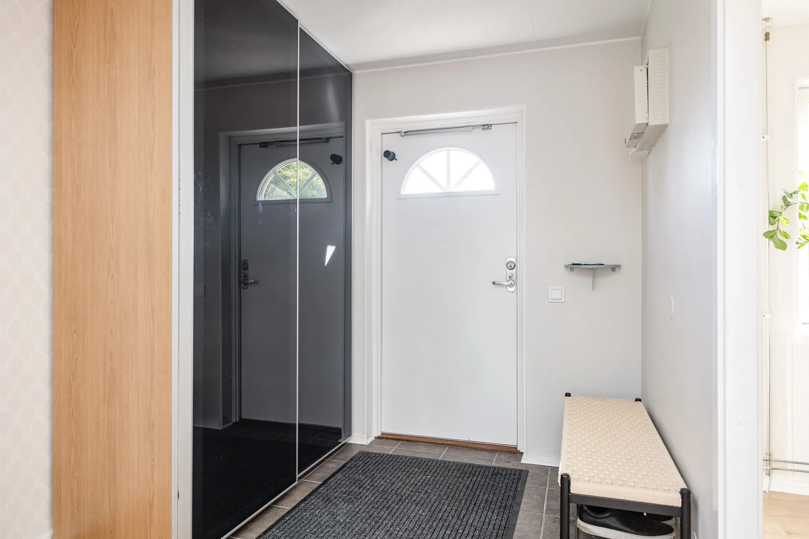 Radhus, Natt Och Dags Allé 29, Haga, Enköping