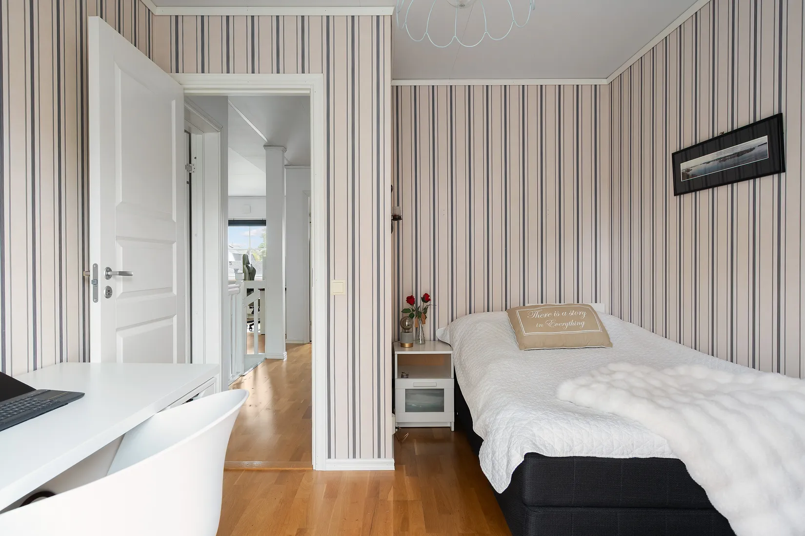 Radhus, Johan Oscars väg 7, Frillesås tätort, Kungsbacka