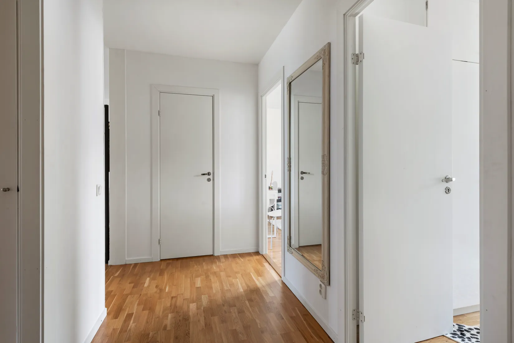 Bostadsrätt, Åkerbyvägen 186,1 tr, Täby Centrum, Täby