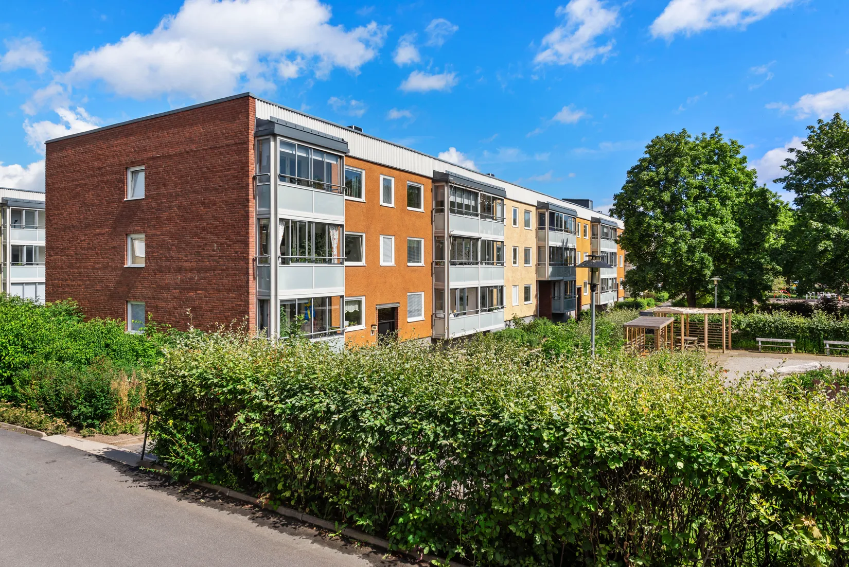 Bostadsrätt, Åkerbyvägen 186,1 tr, Täby Centrum, Täby