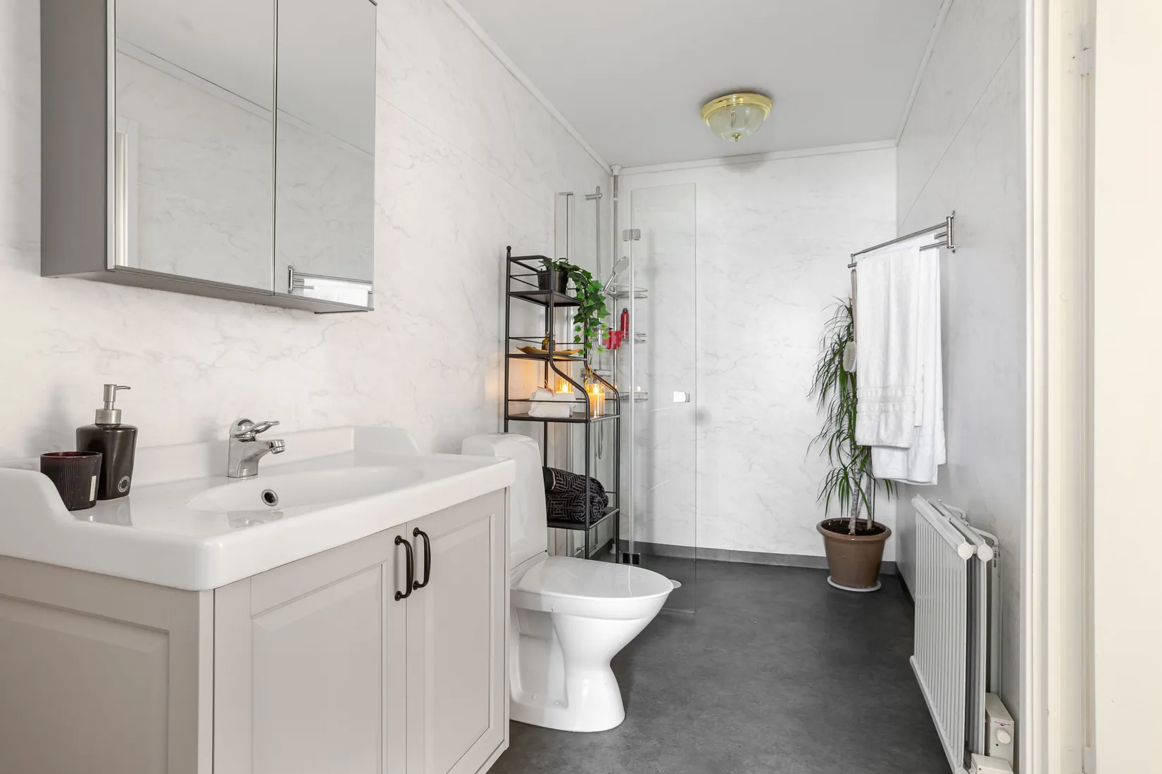 Radhus, Champinjonvägen 6, Johannedal, Sundsvall