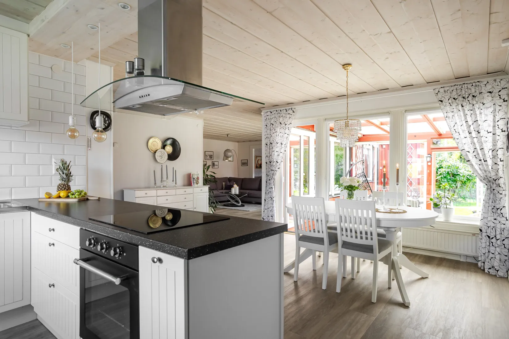 Radhus, Champinjonvägen 6, Johannedal, Sundsvall