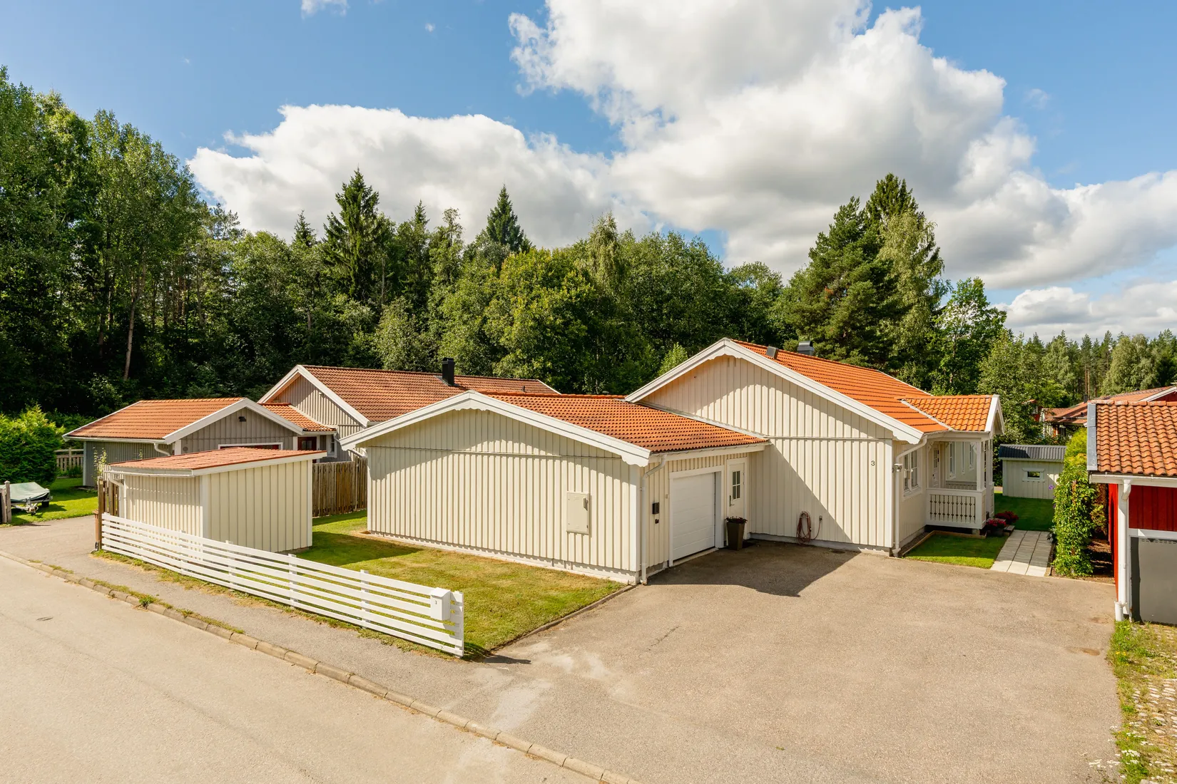 Villa, Linvägen 3, Valbo, Gävle
