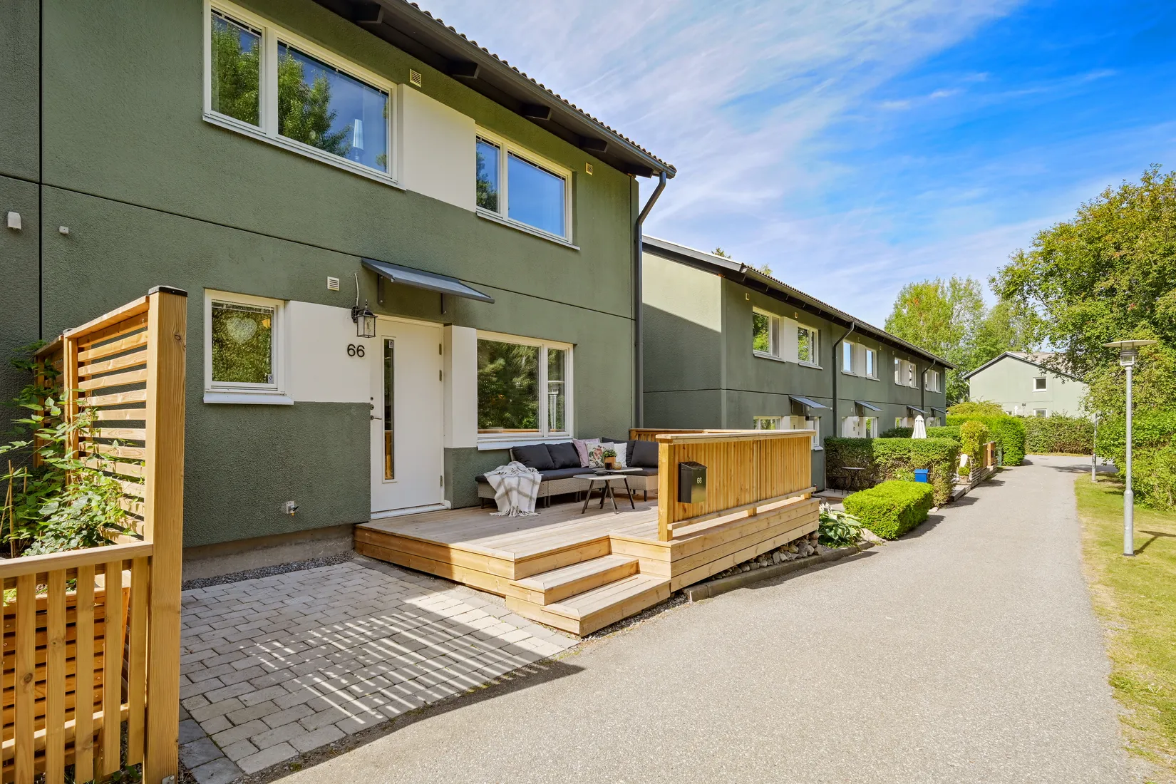 Radhus, Jordgränd 66, Viby, Sollentuna