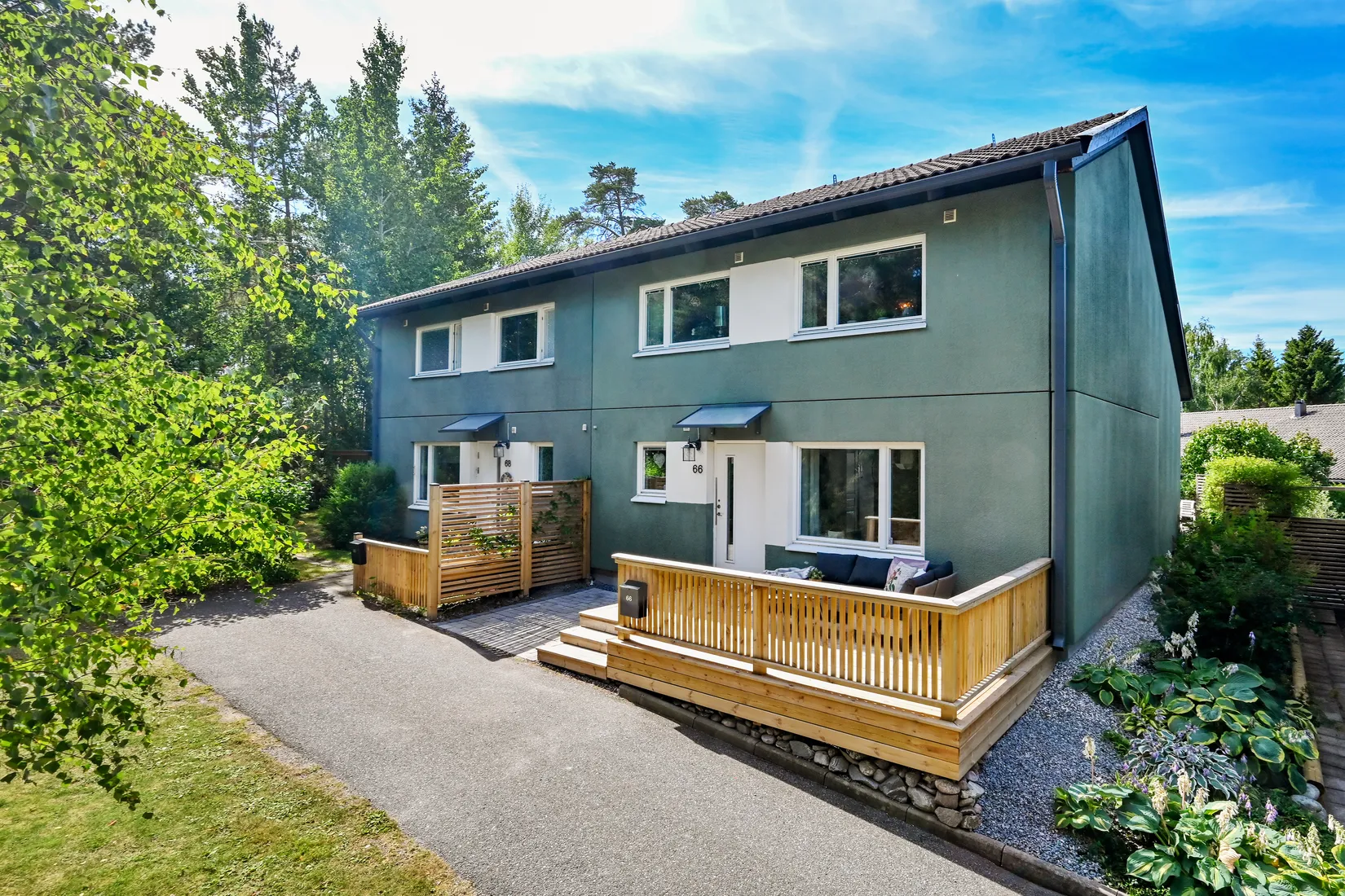 Radhus, Jordgränd 66, Viby, Sollentuna