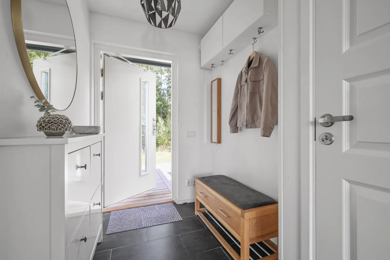 Radhus, Jordgränd 66, Viby, Sollentuna