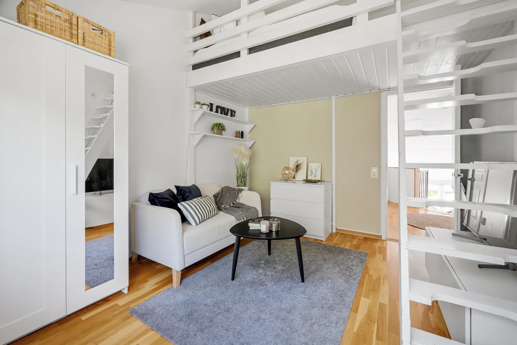 Radhus, Jordgränd 66, Viby, Sollentuna